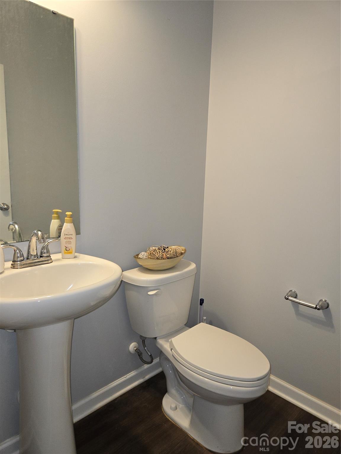 main property photo 12