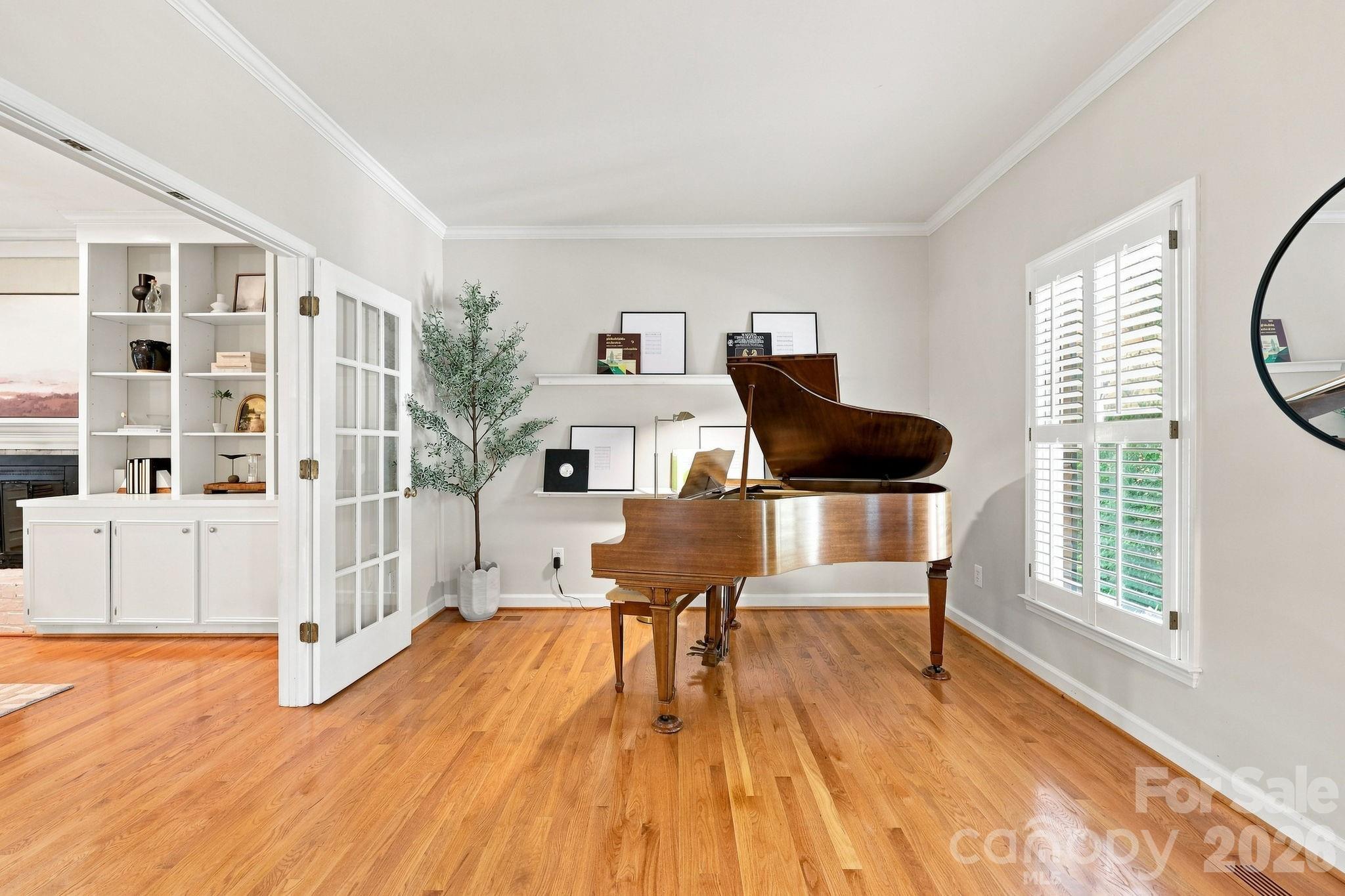 main property photo 20