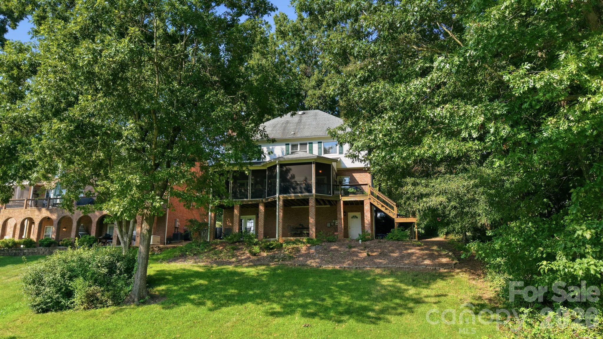 main property photo 42