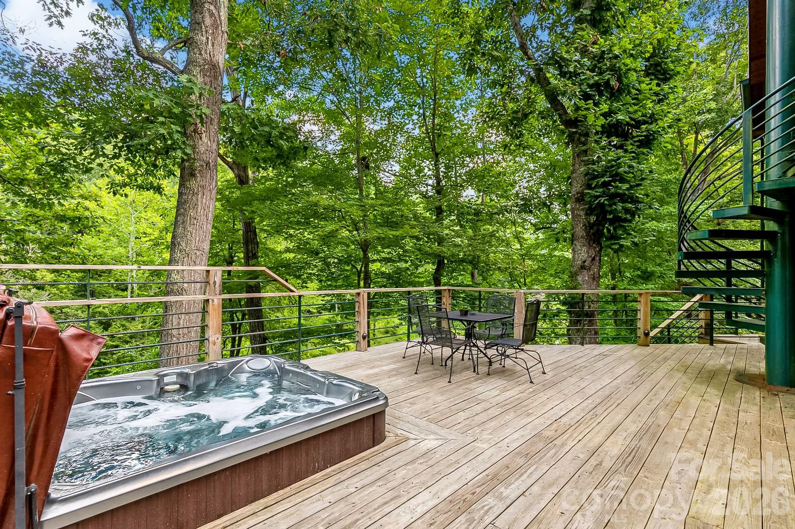 main property photo 29