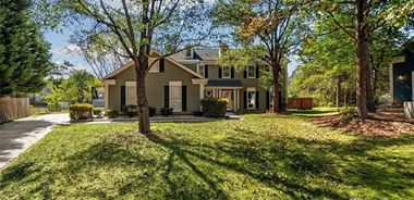 image of property with 4 Bed | 3 Bath | 2,326 Sqft