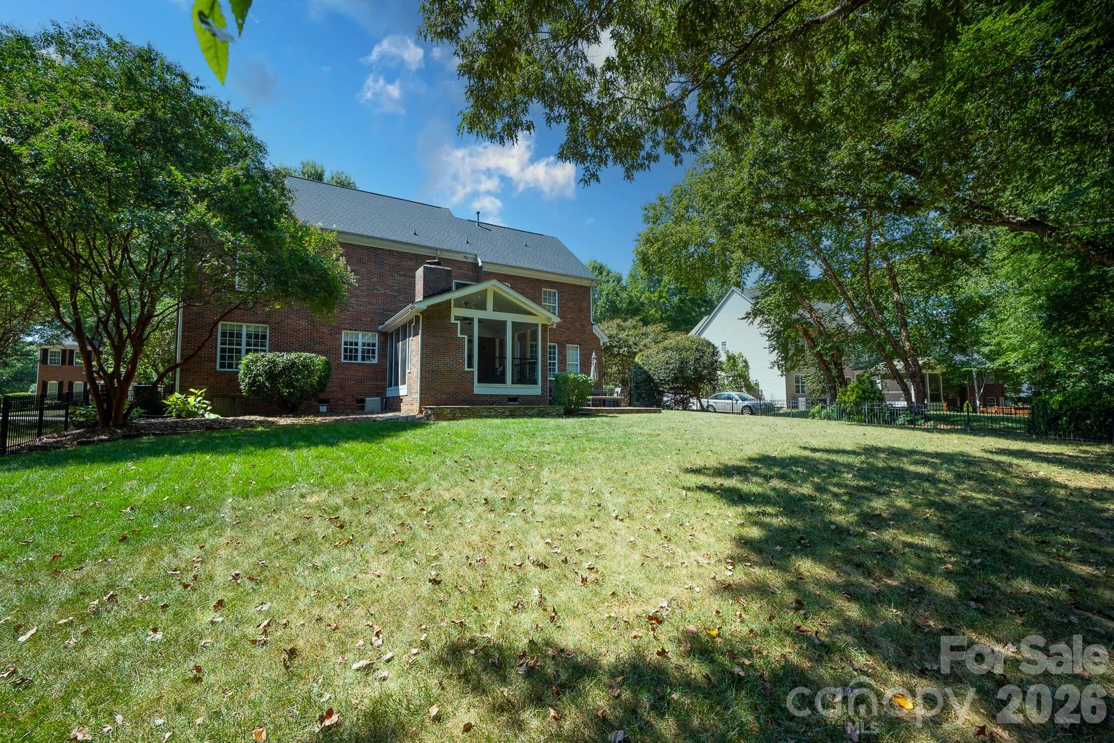 main property photo 38