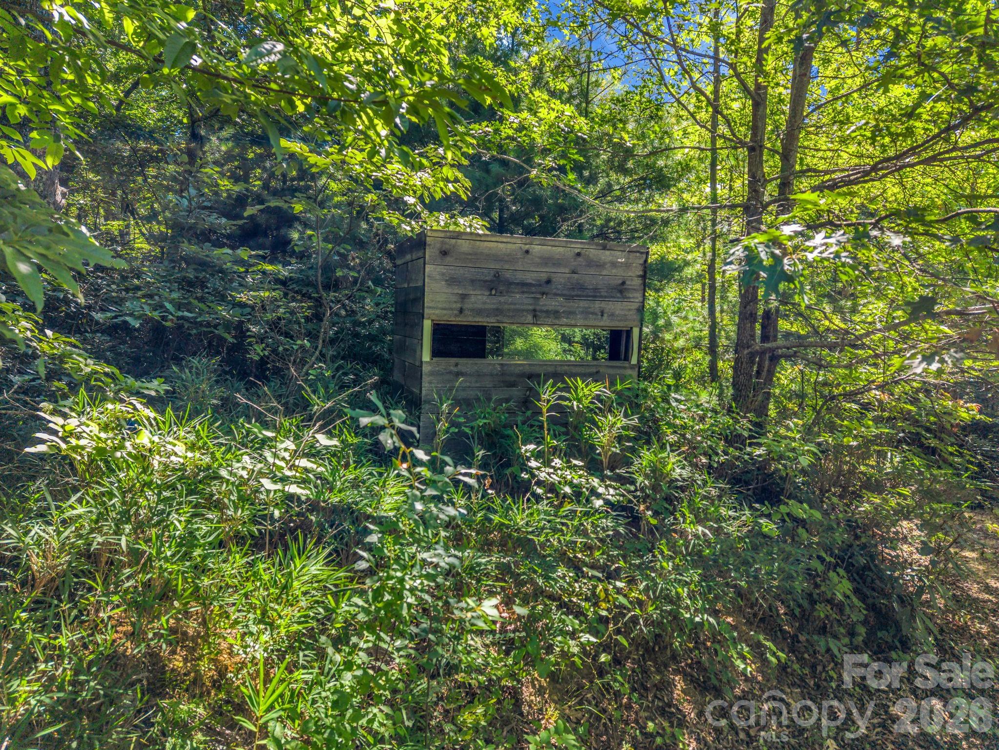 main property photo 40