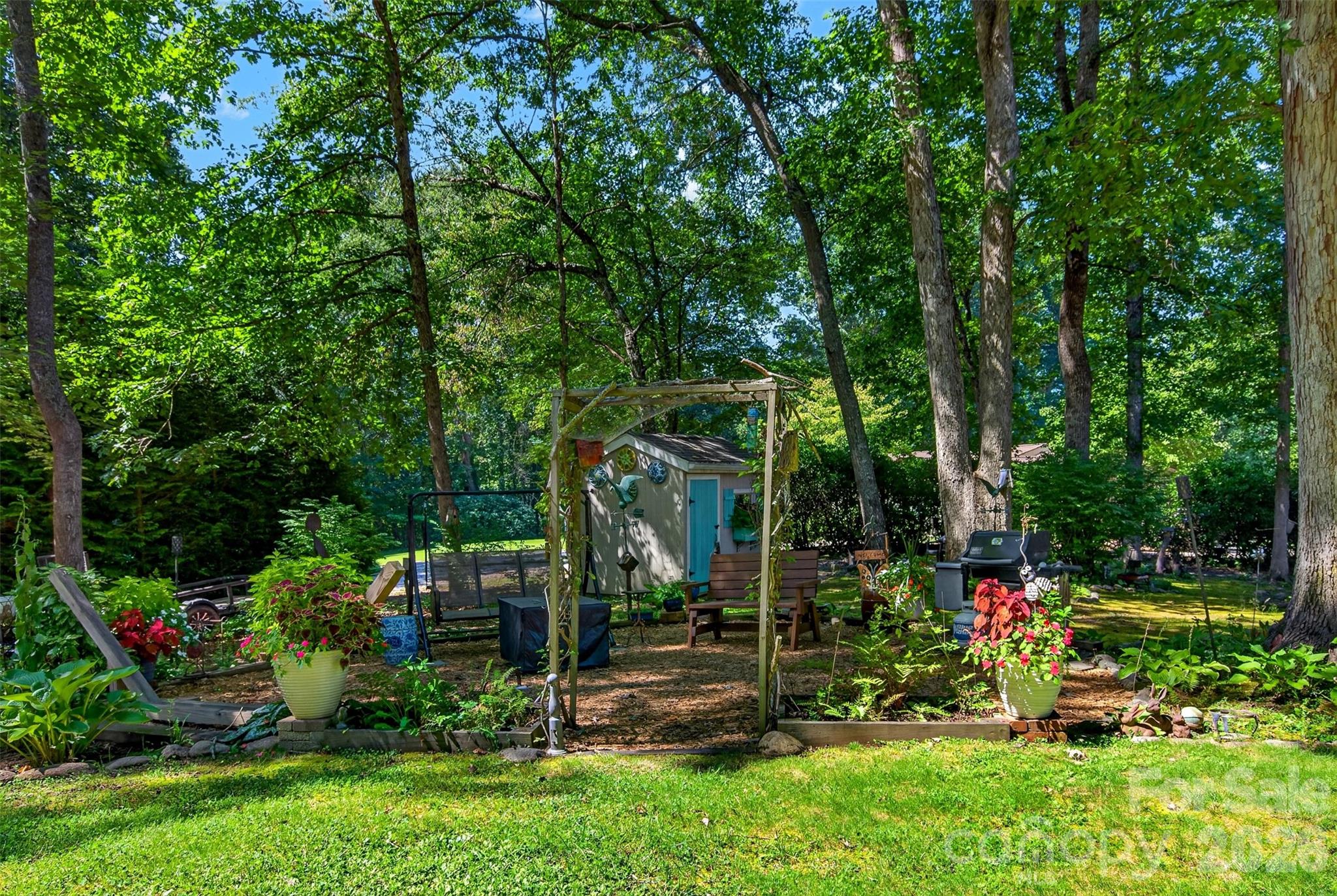 main property photo 42