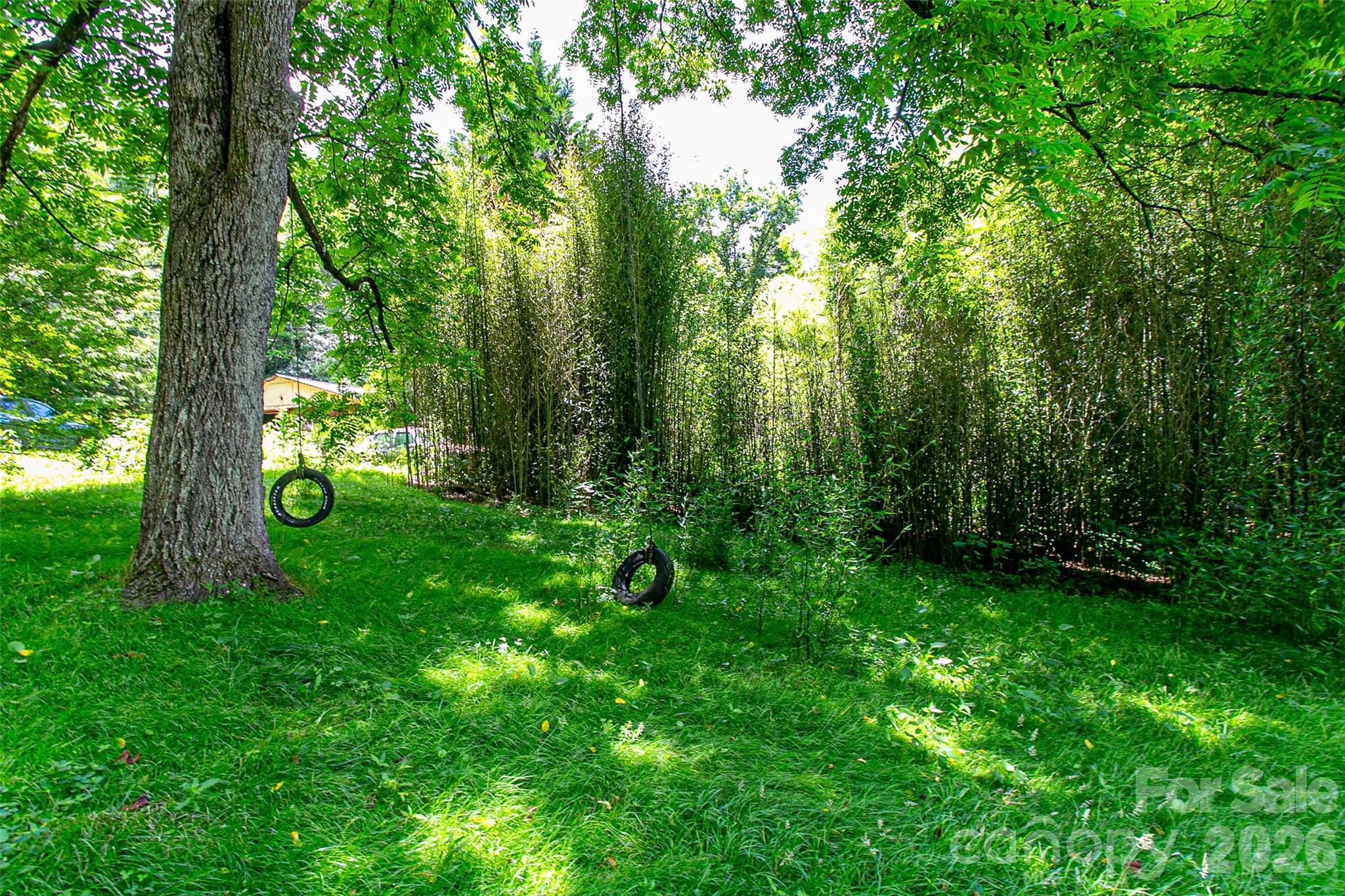 main property photo 11