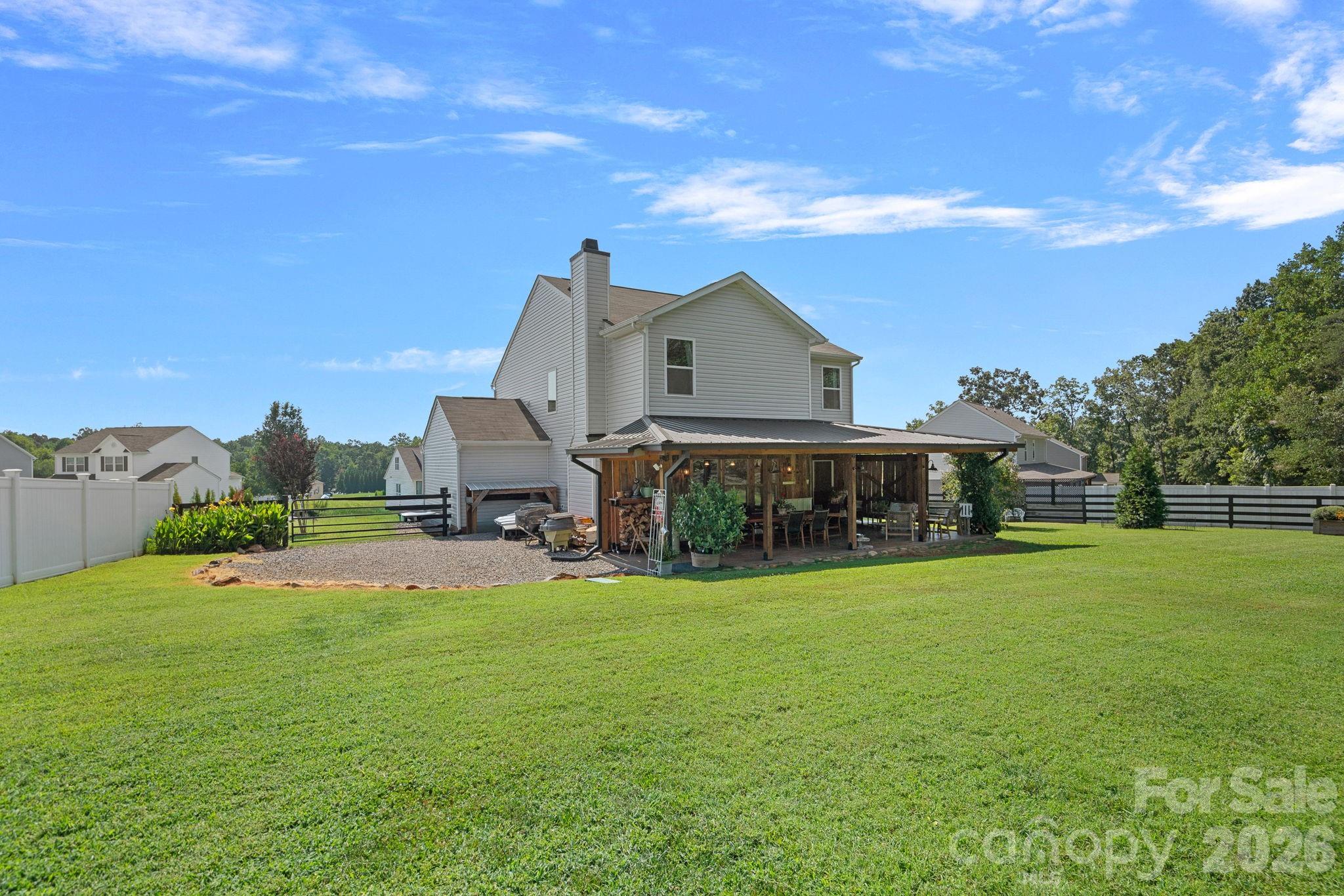 main property photo 35