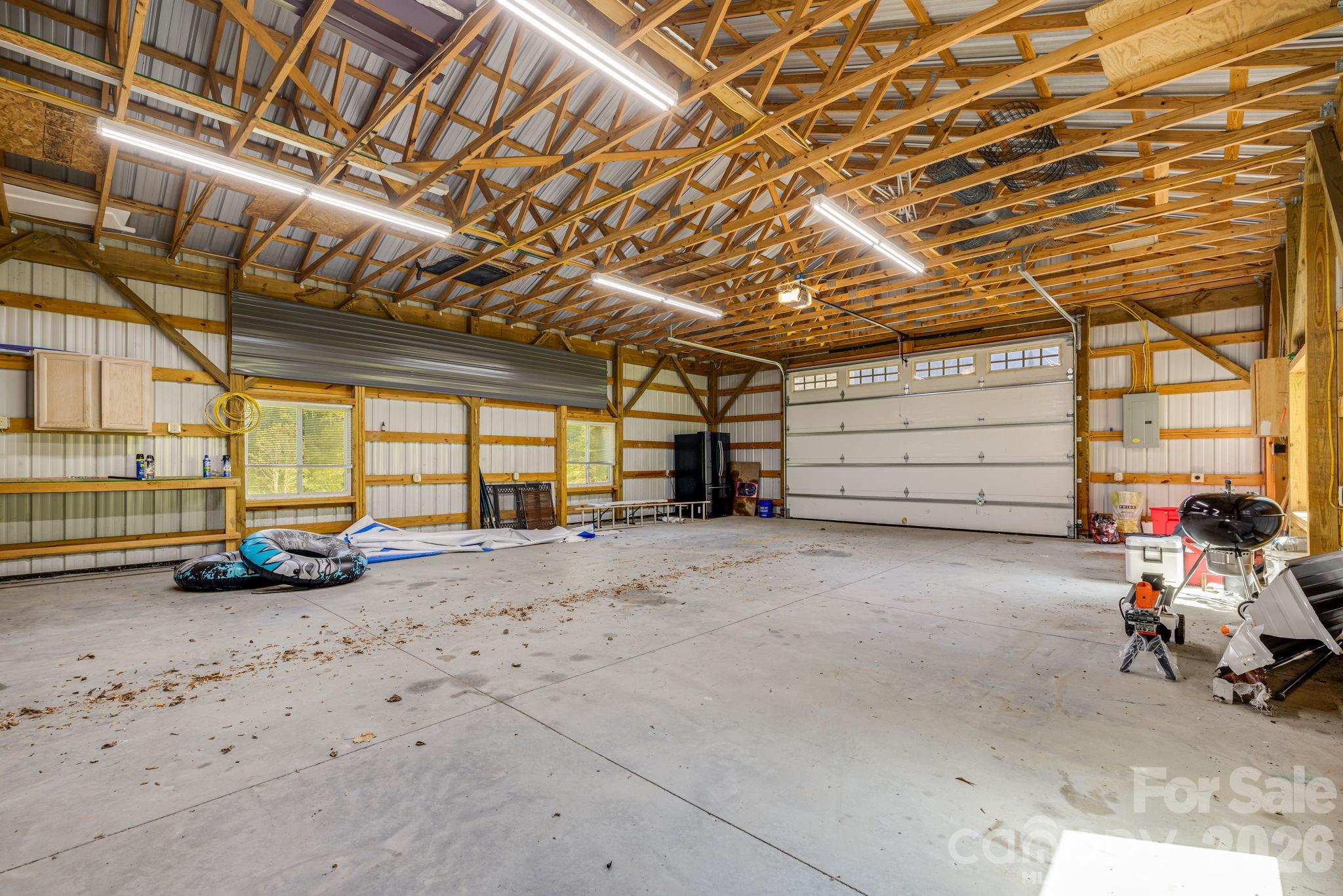 main property photo 39