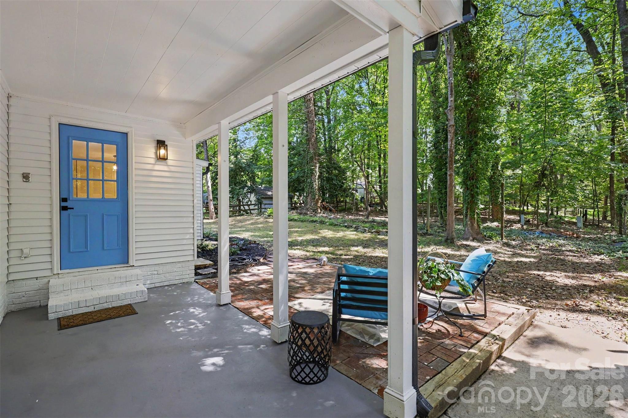 main property photo 17