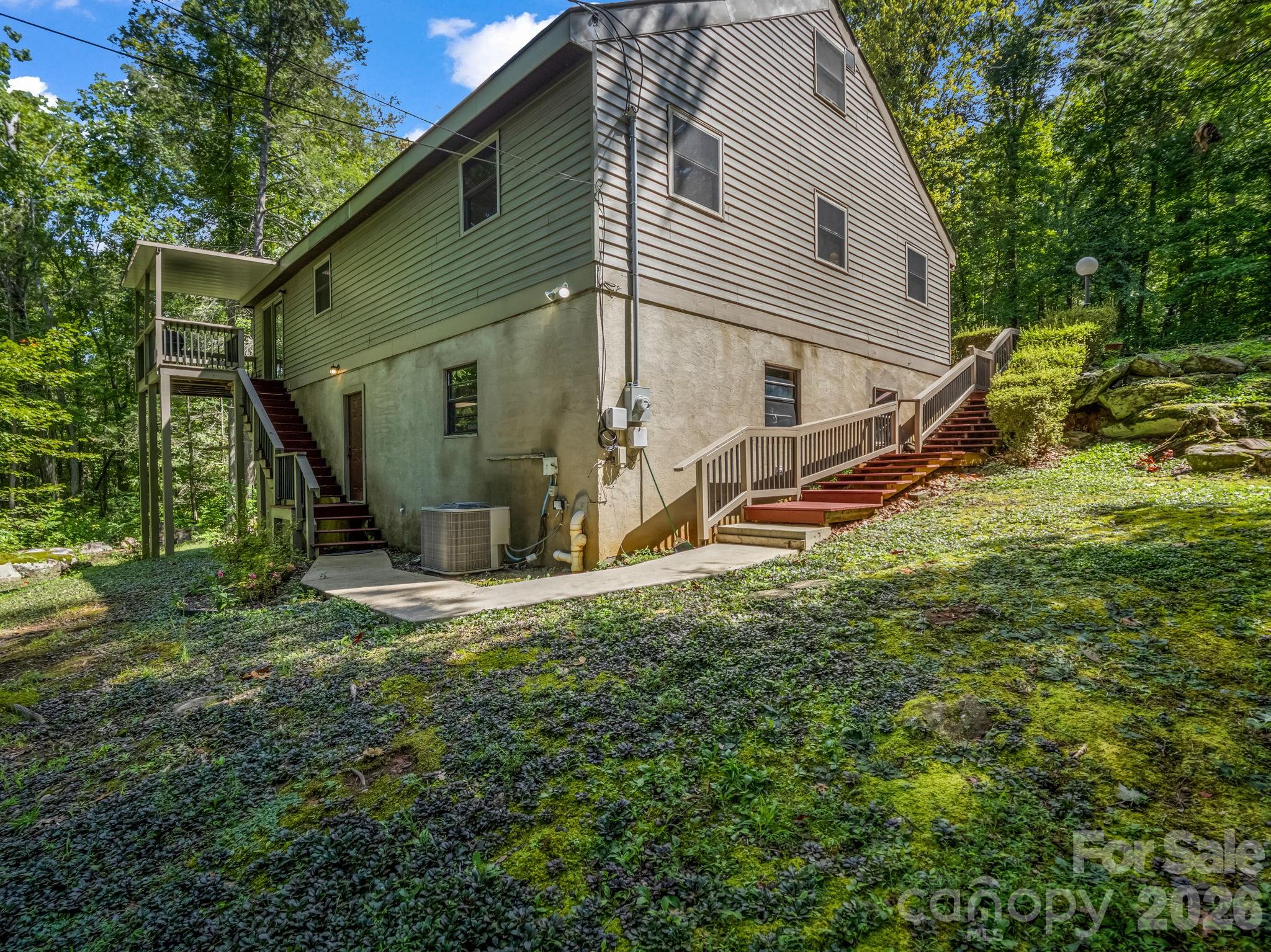 main property photo 33