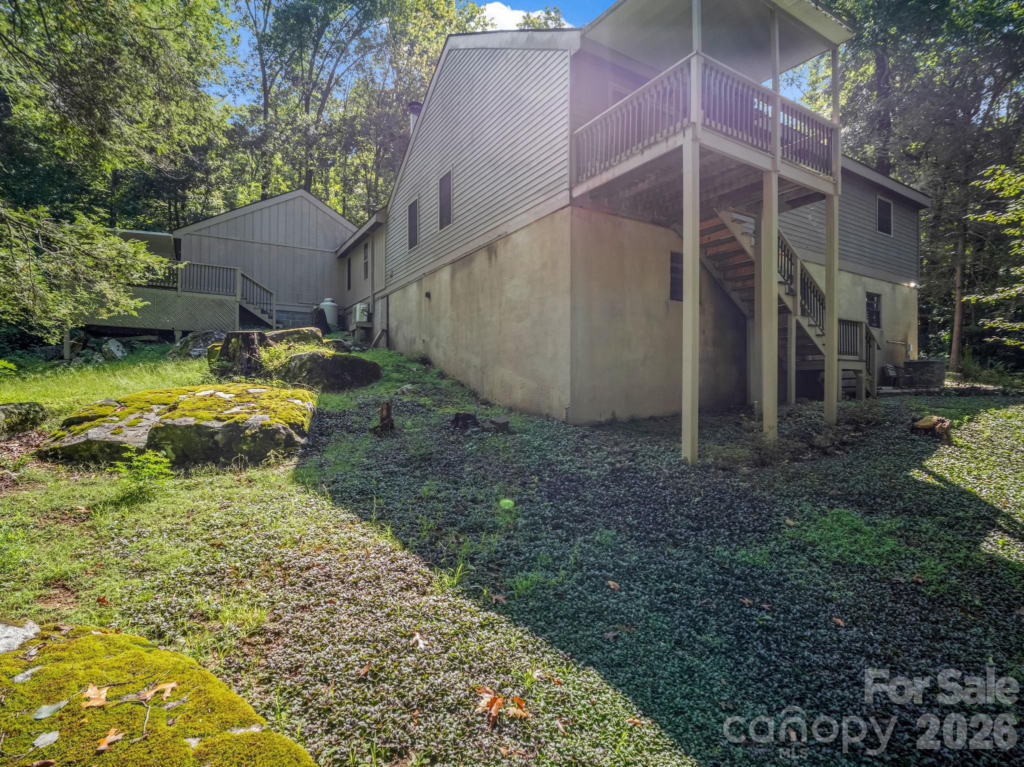 main property photo 35
