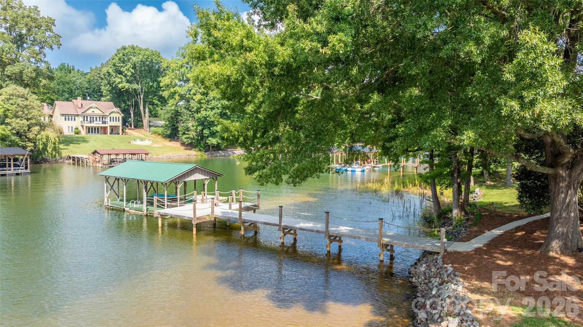 main property photo 32