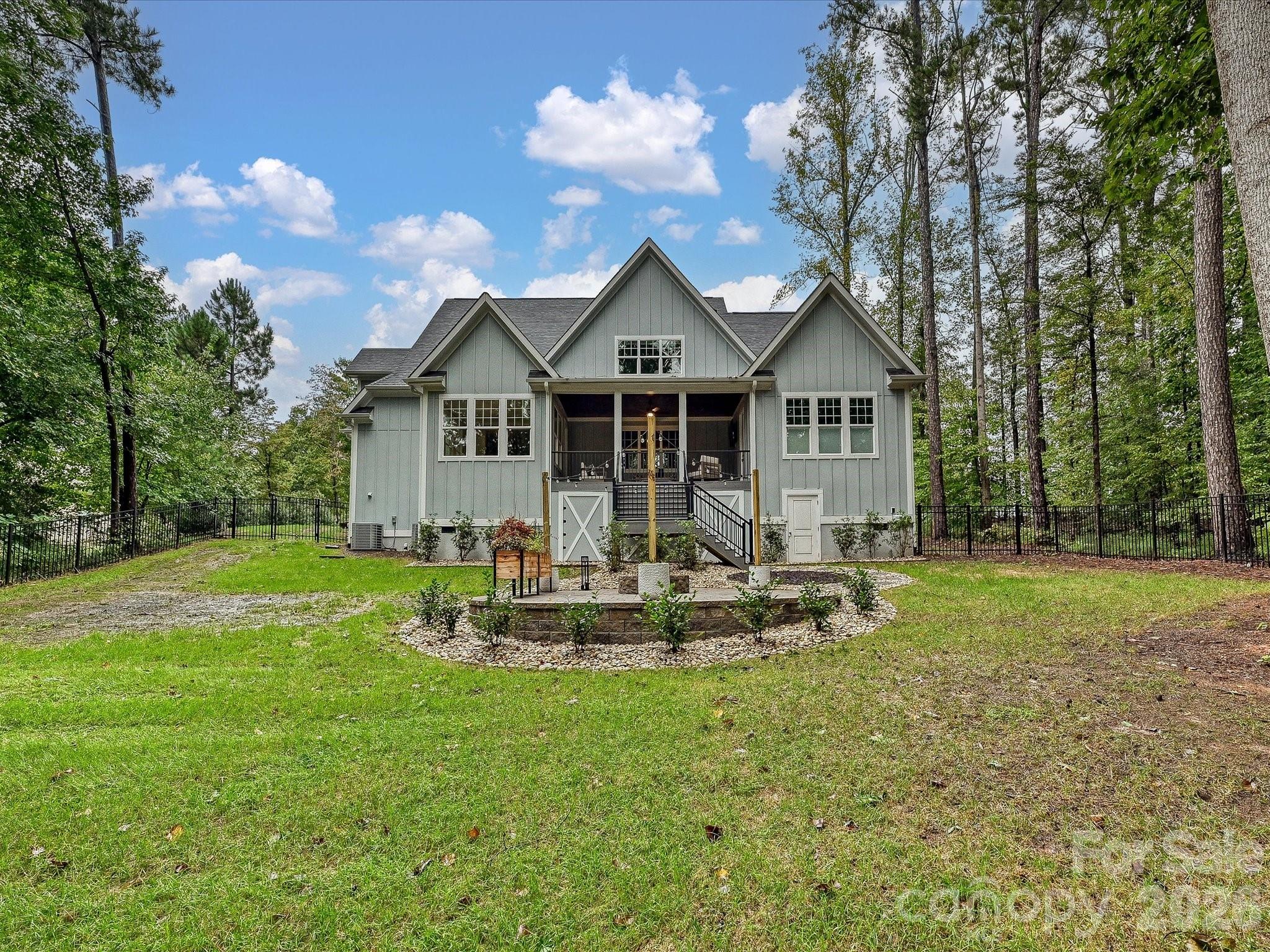 main property photo 38