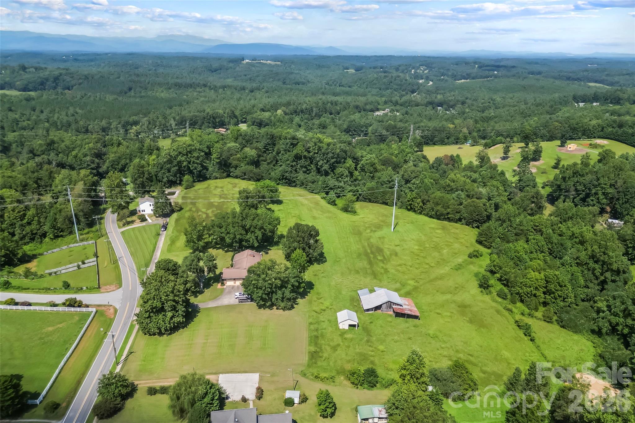 main property photo 32