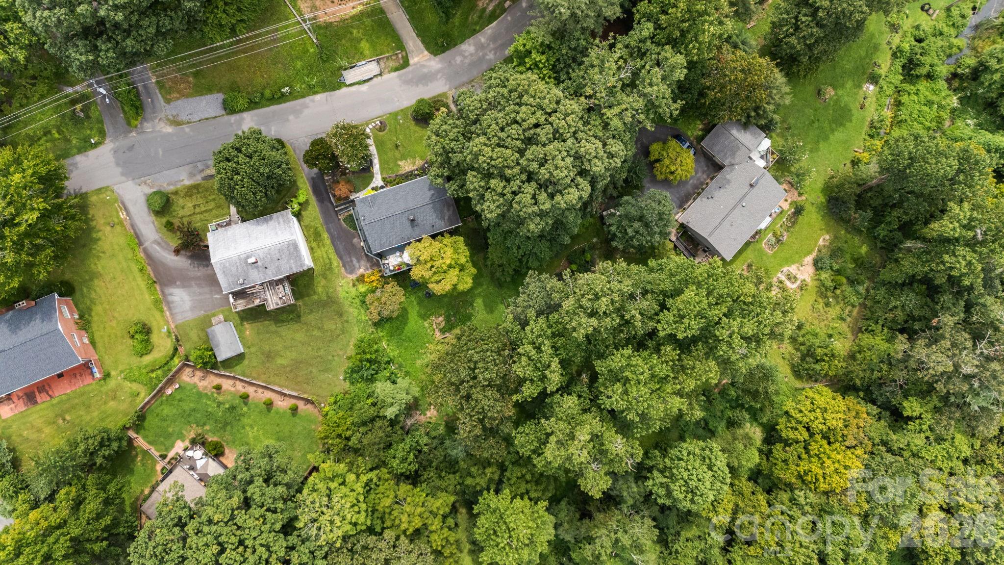 main property photo 38