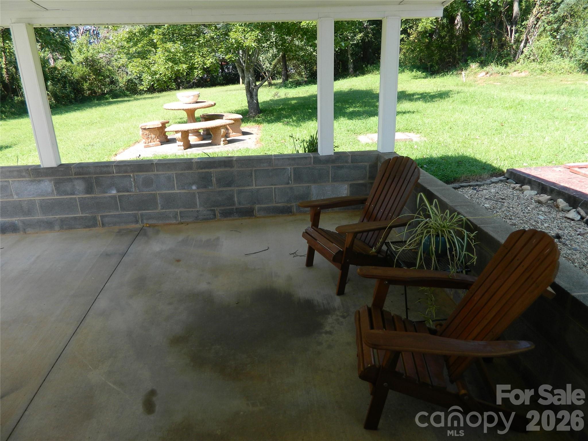 main property photo 18
