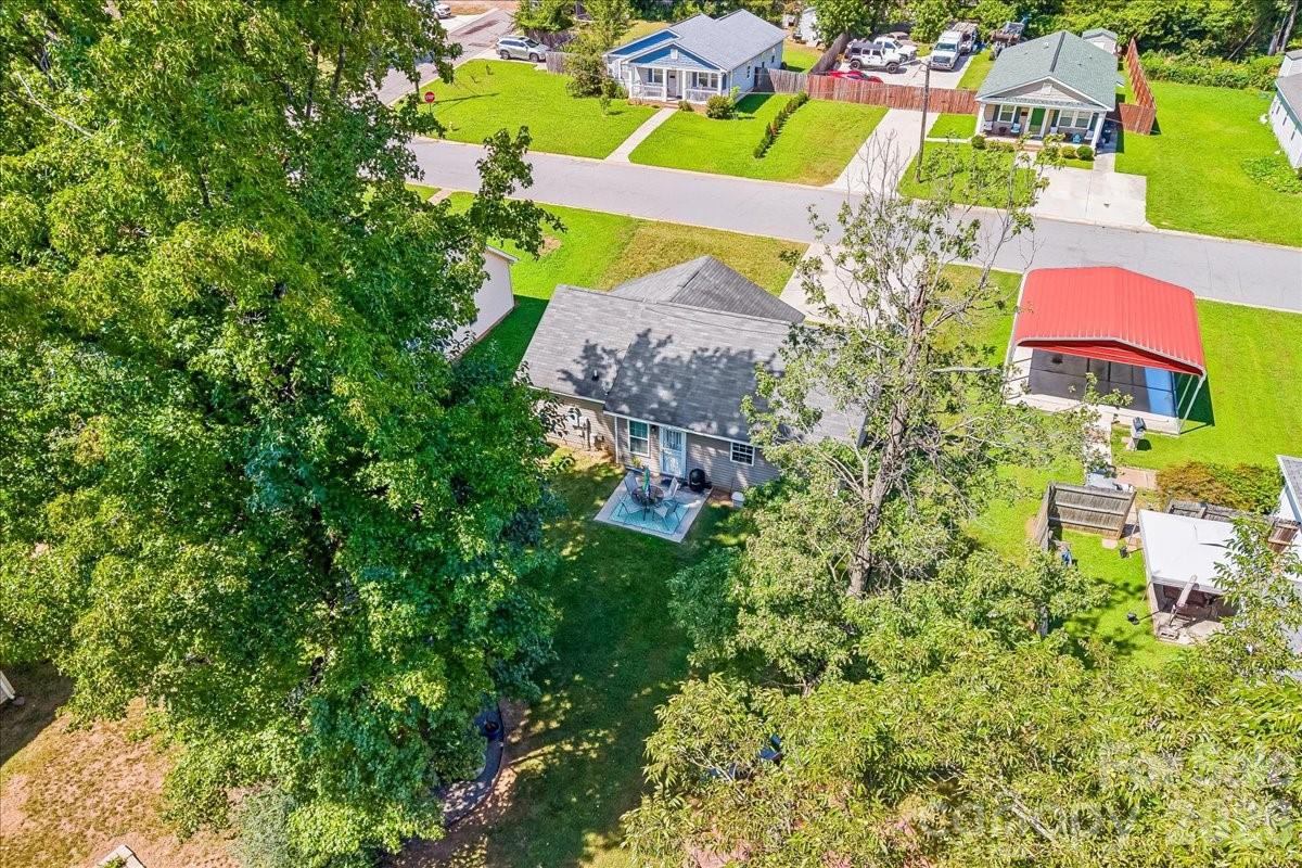 main property photo 44