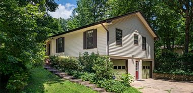 image of property with 3 Bed | 2 Bath | 1,744 Sqft