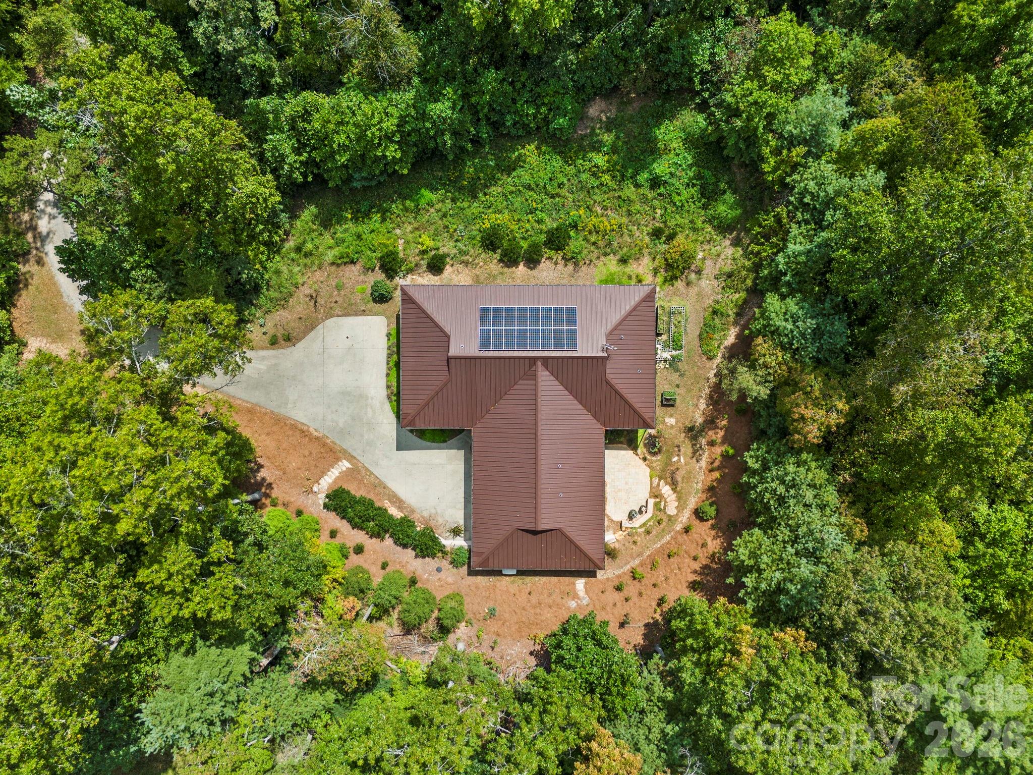 main property photo 43
