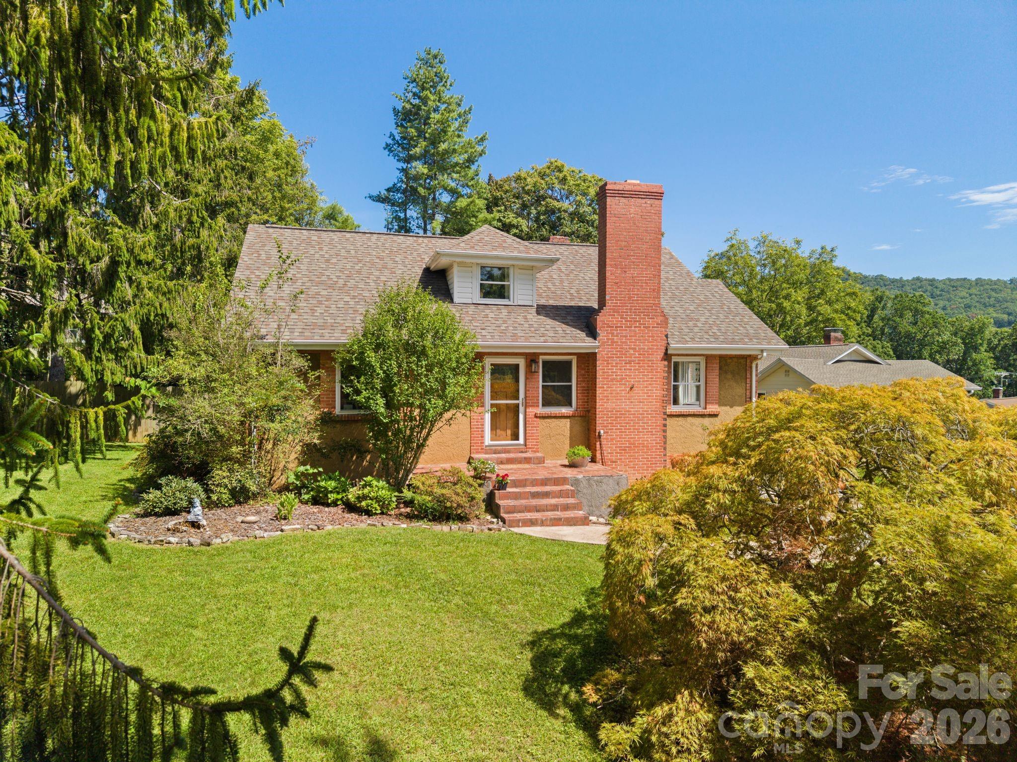 main property photo 4