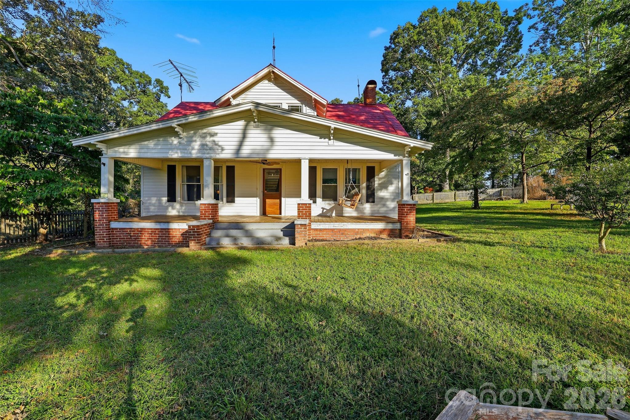 main property photo 44