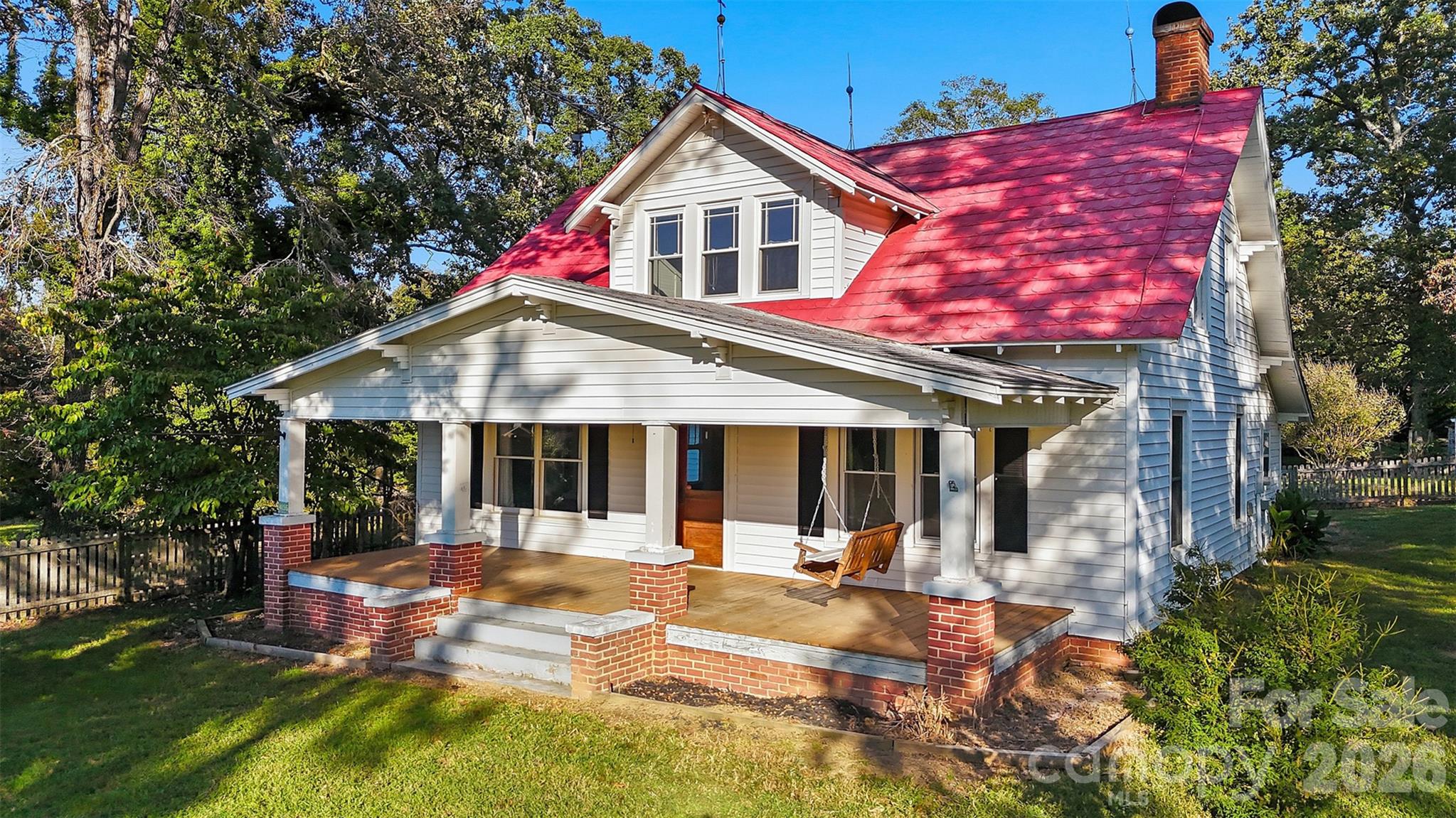 main property photo 45