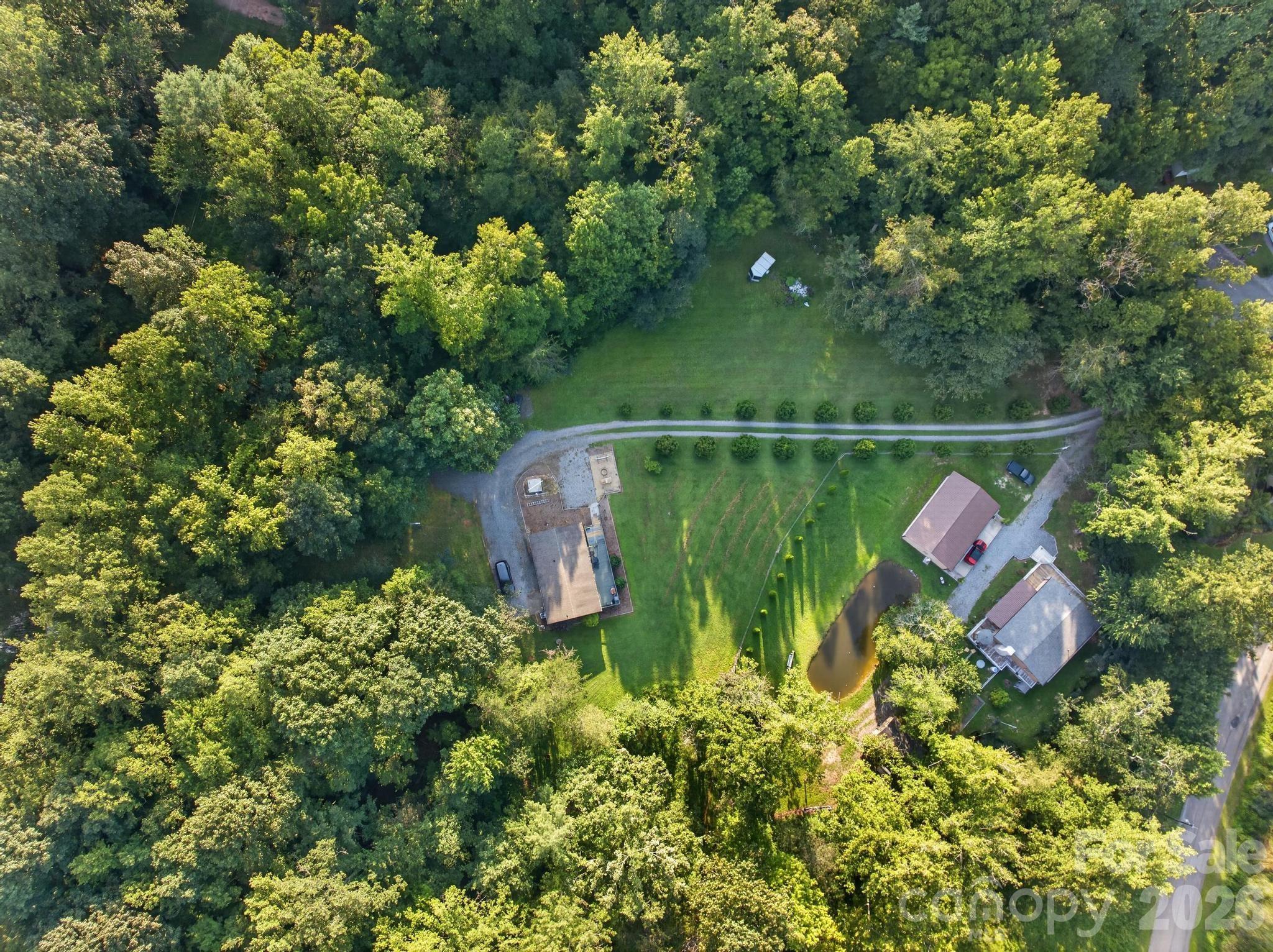 main property photo 13