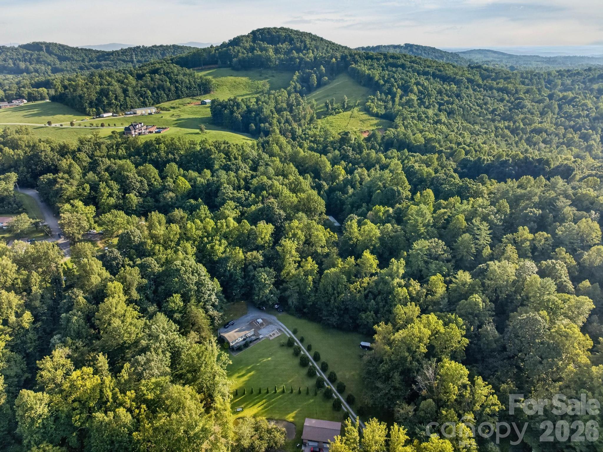main property photo 16