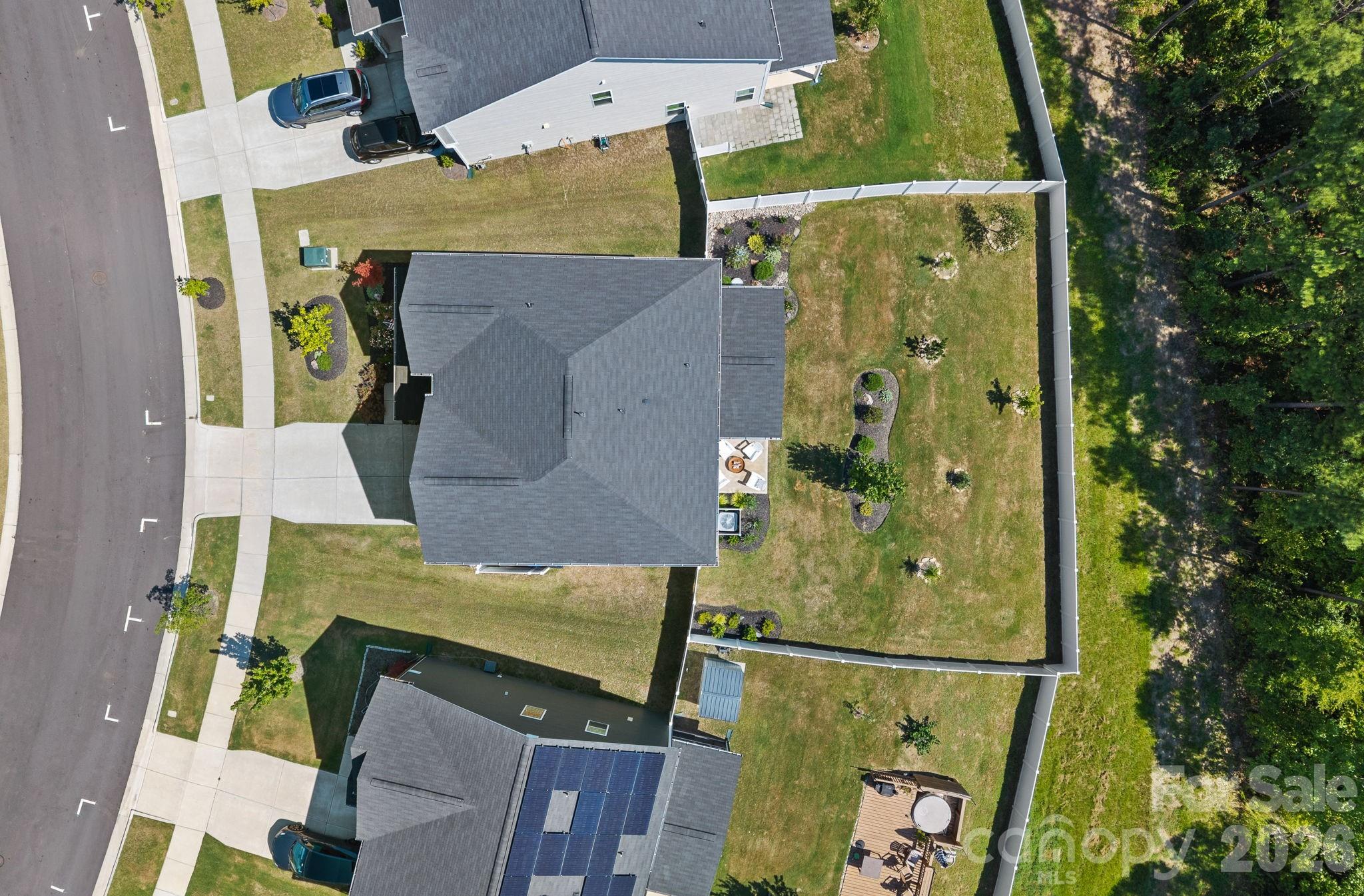 main property photo 46