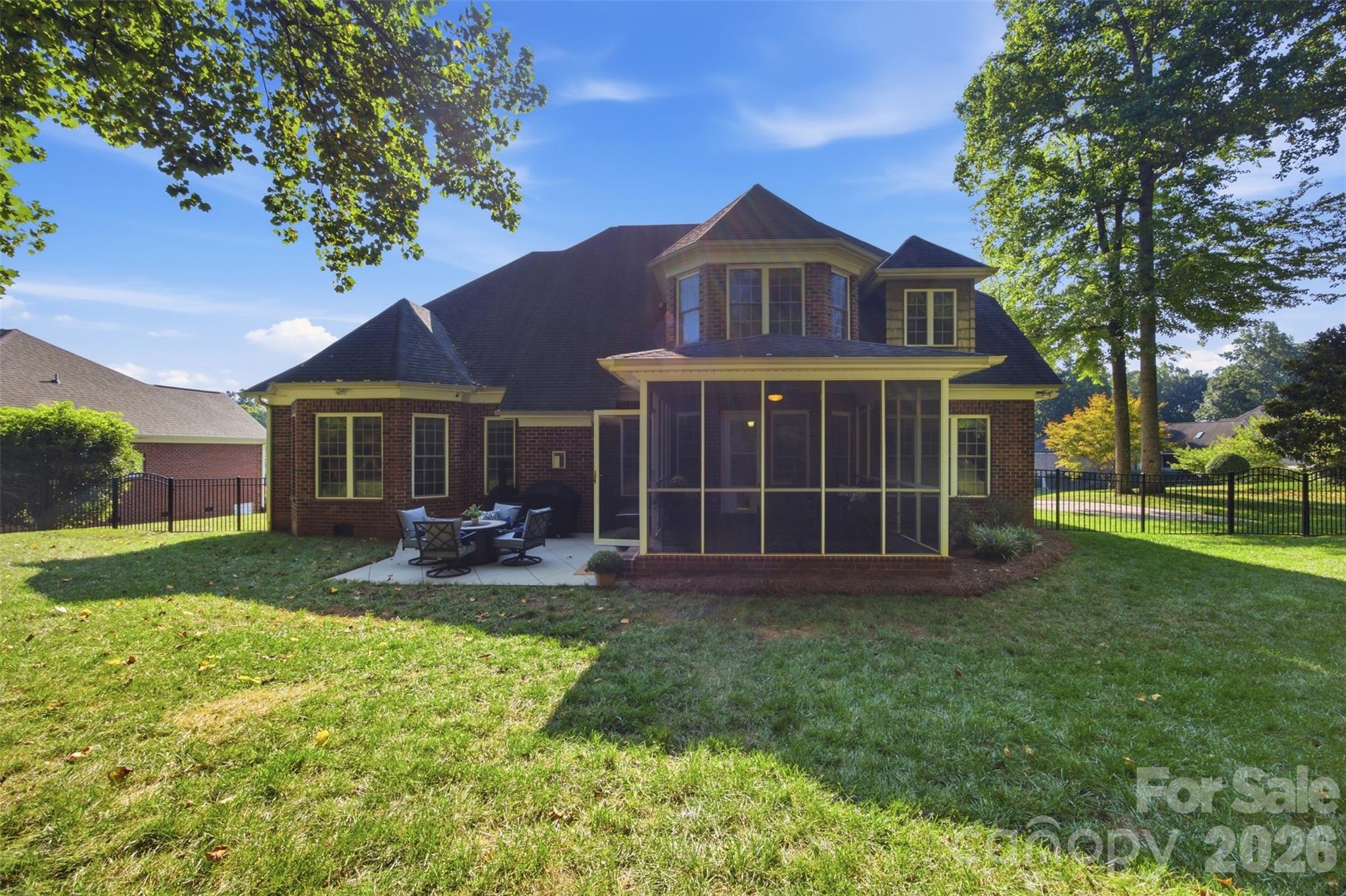main property photo 44