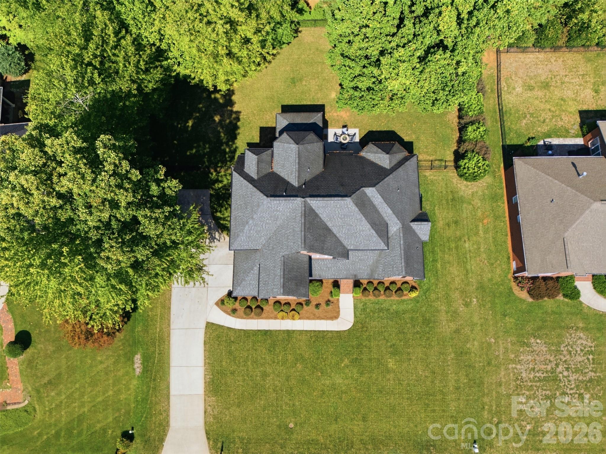 main property photo 47