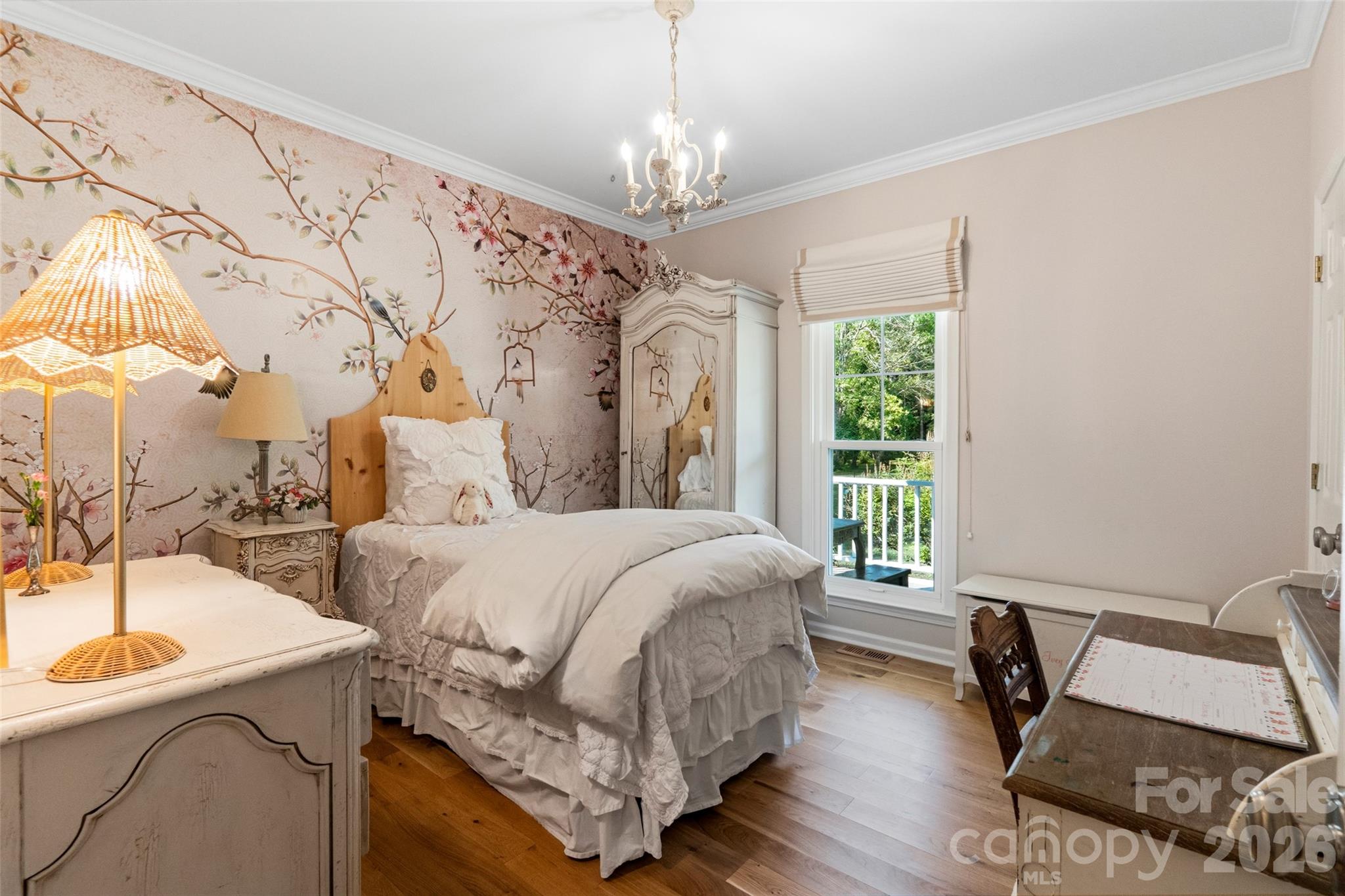 main property photo 19