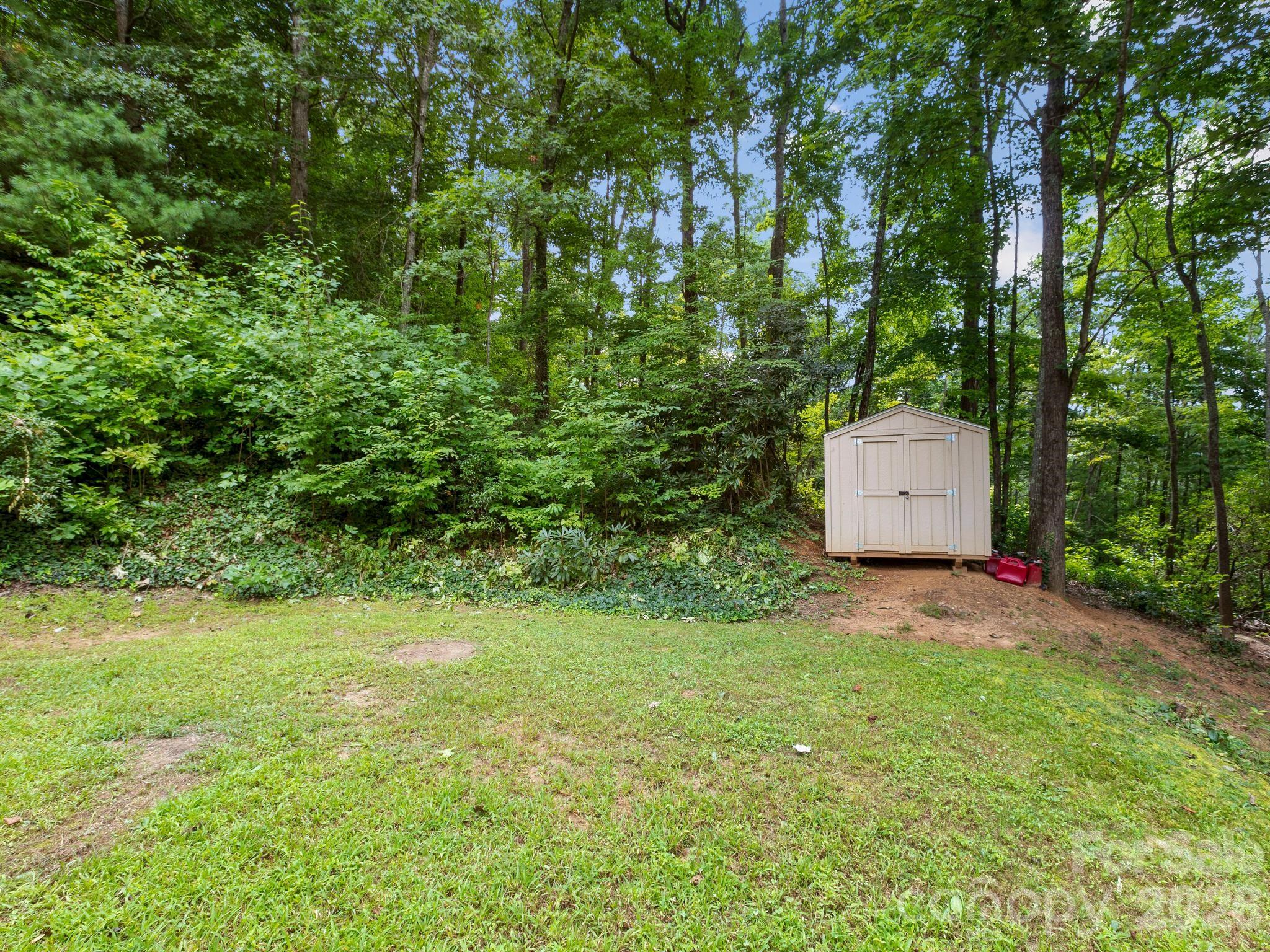 main property photo 27