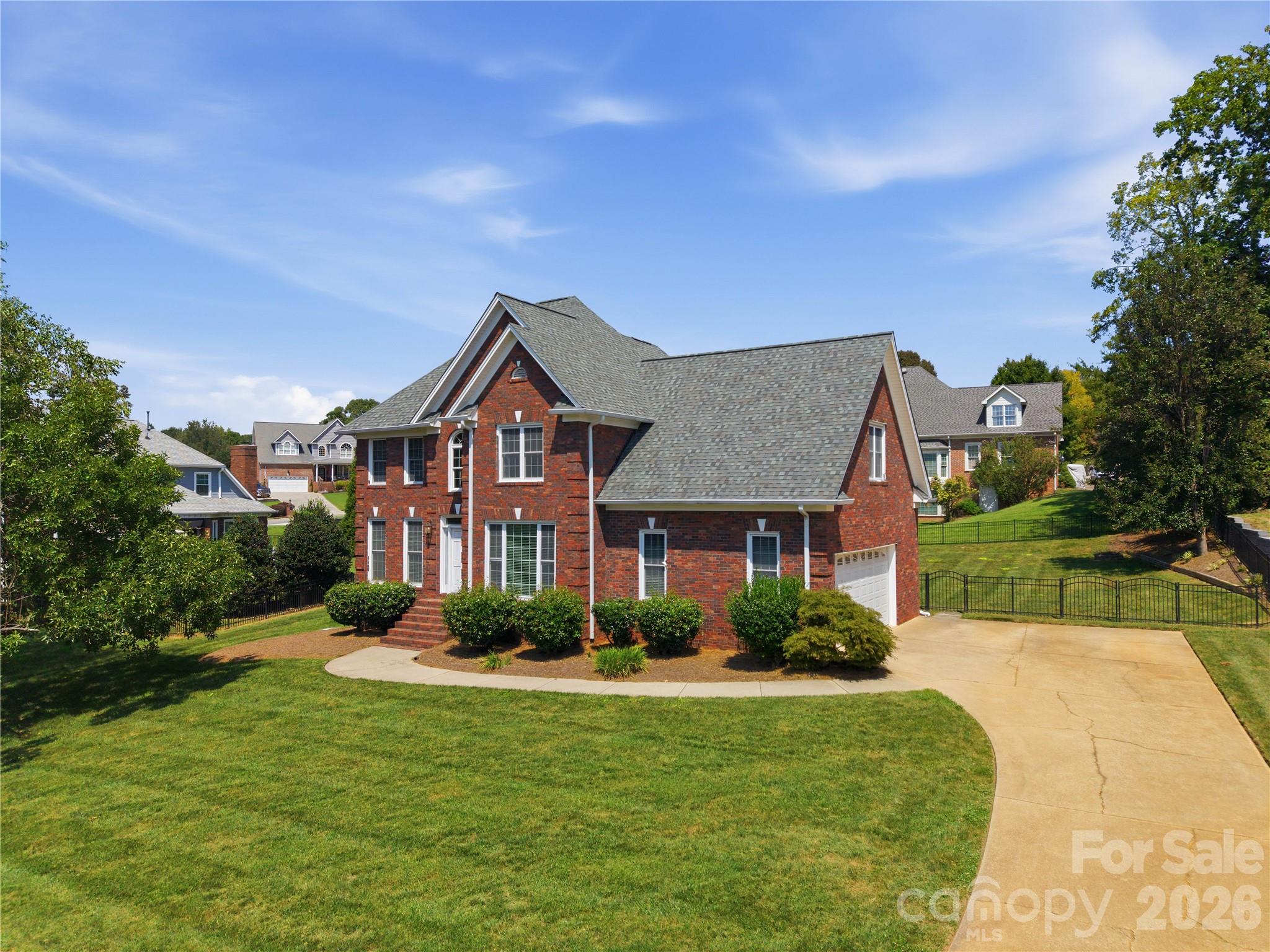 main property photo 45