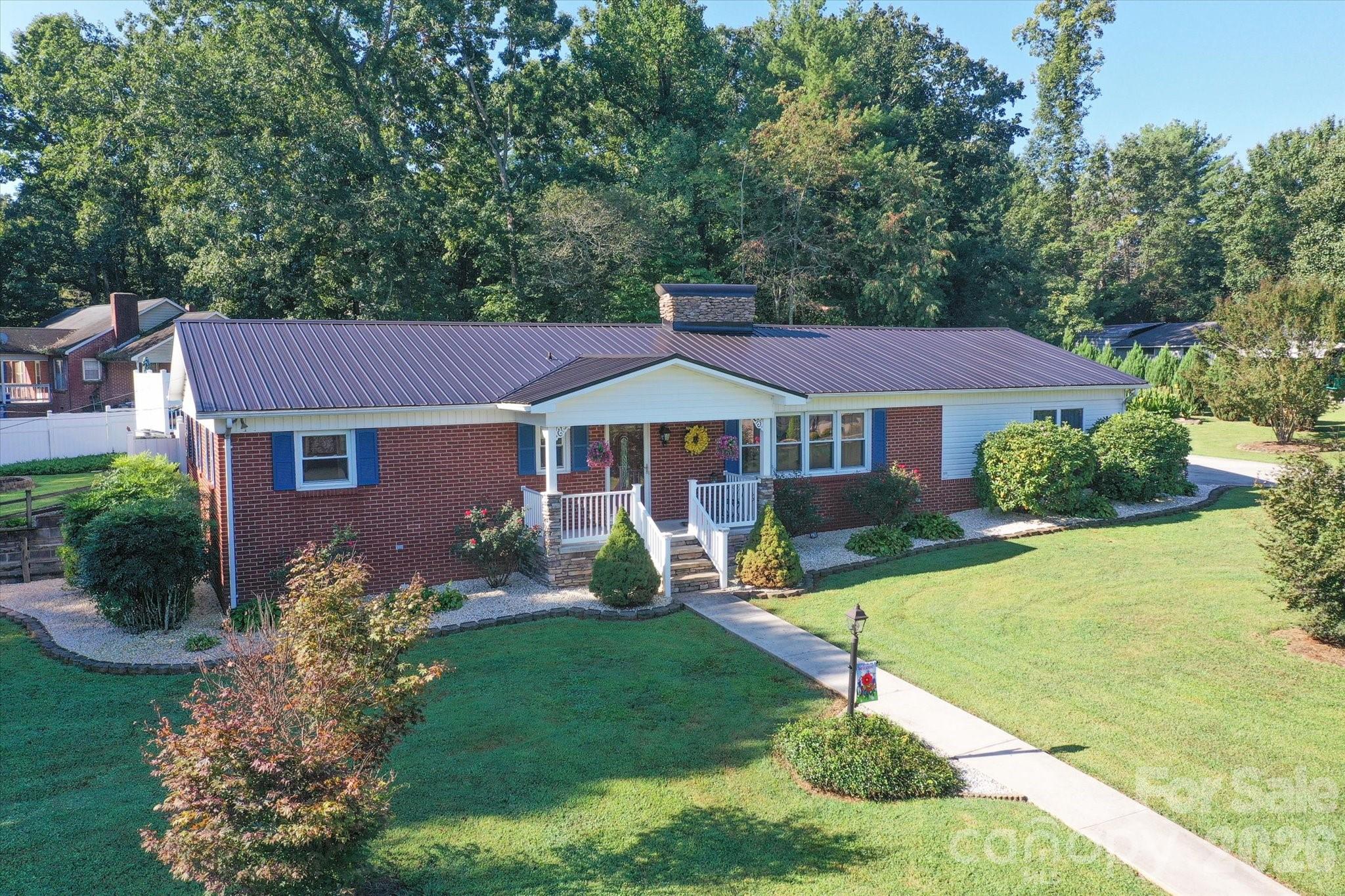 main property photo 0