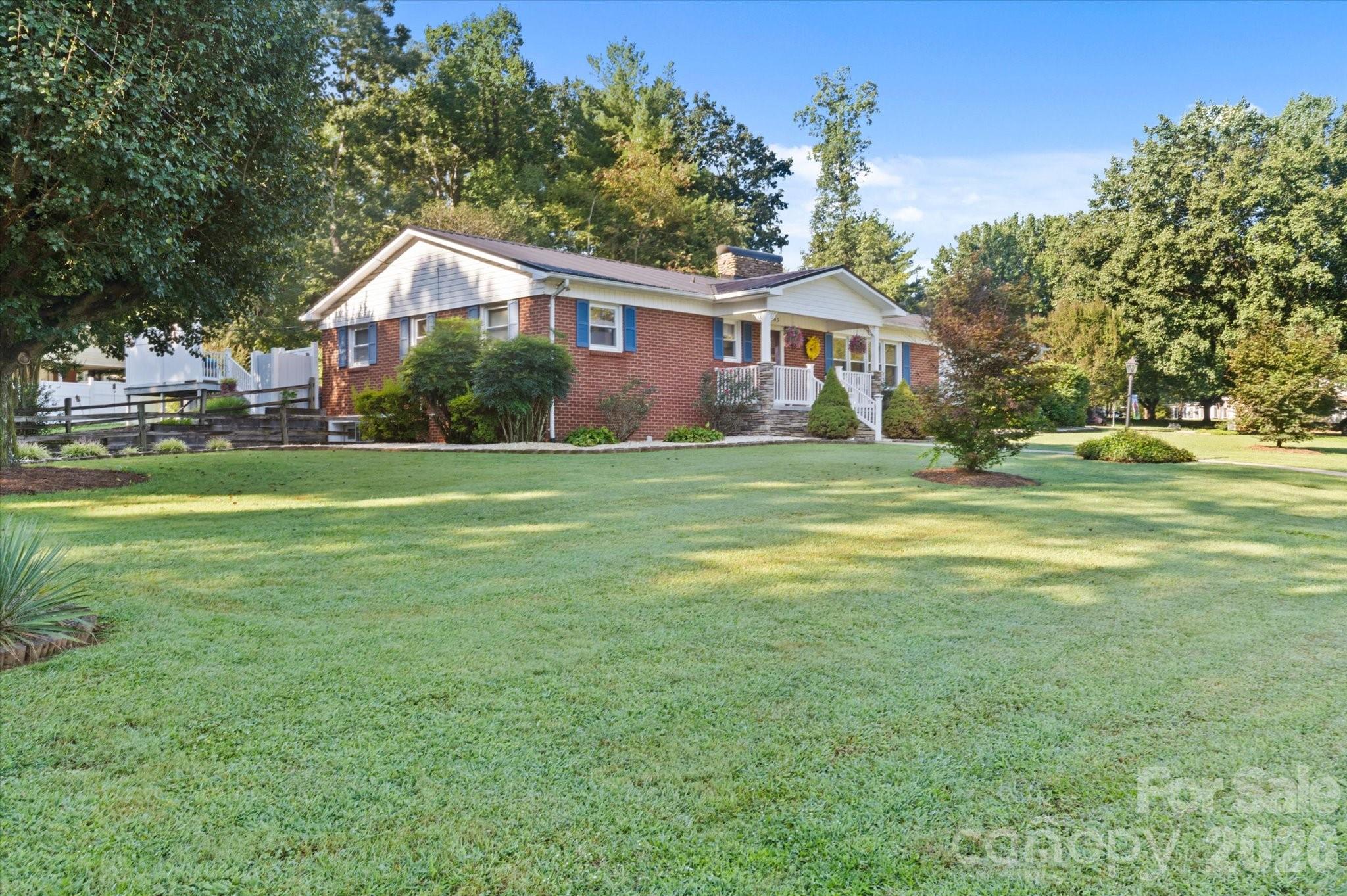 main property photo 38