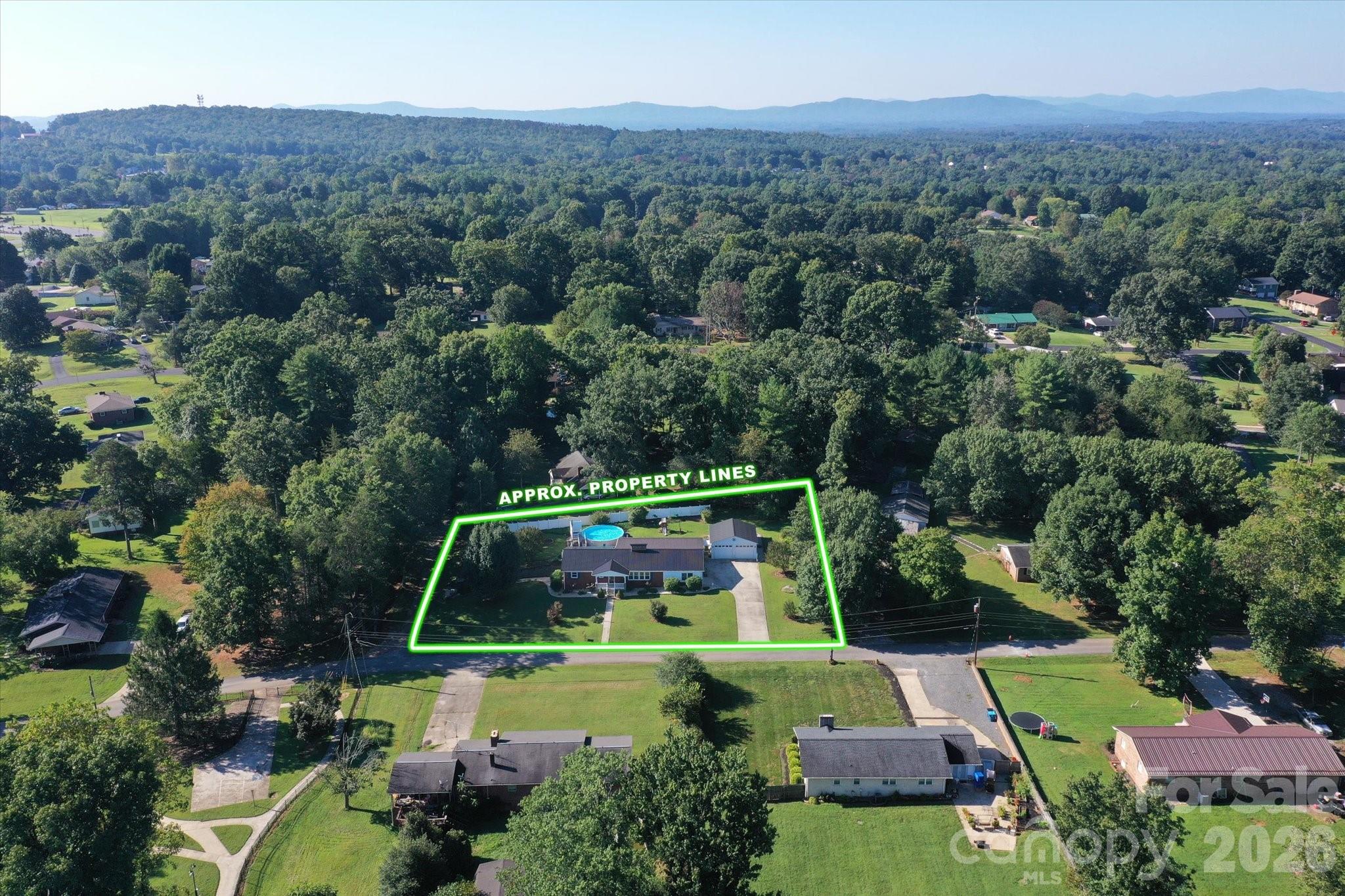 main property photo 8