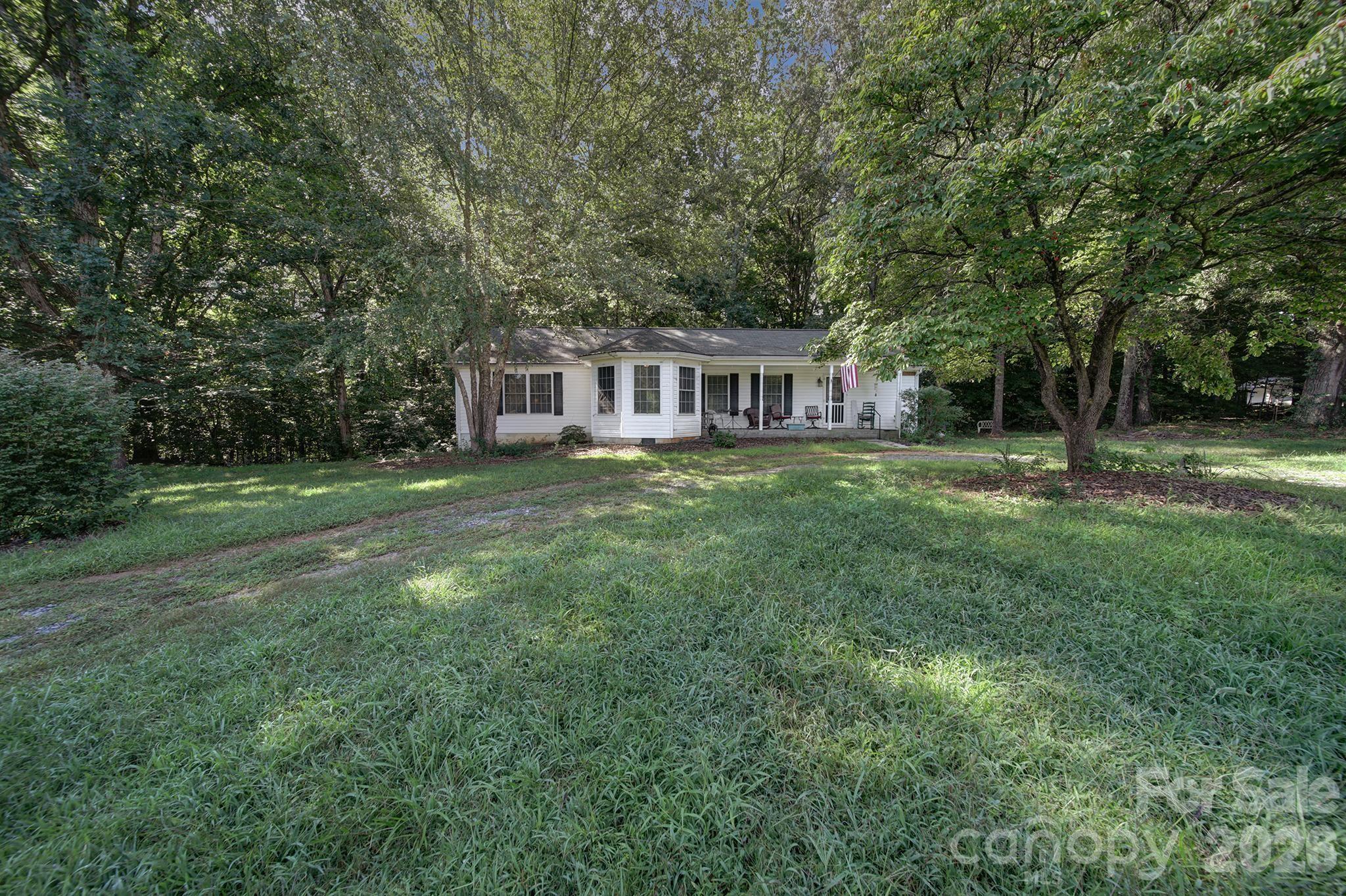 main property photo 32