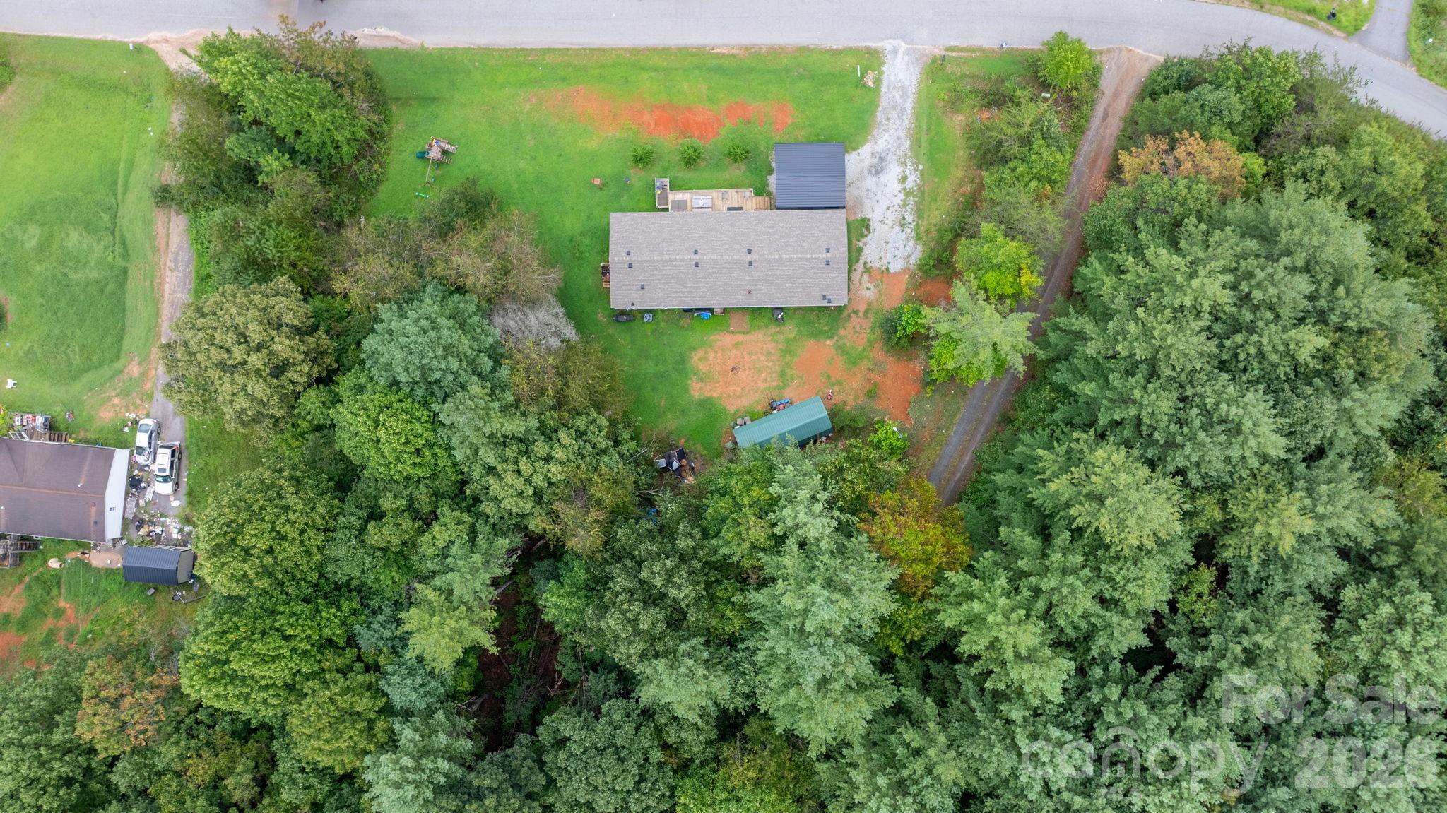 main property photo 26