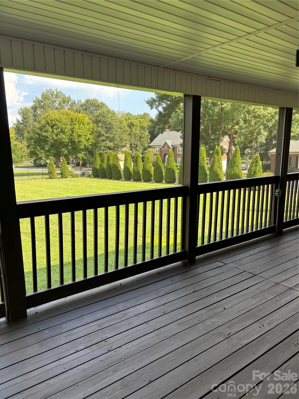 main property photo 31