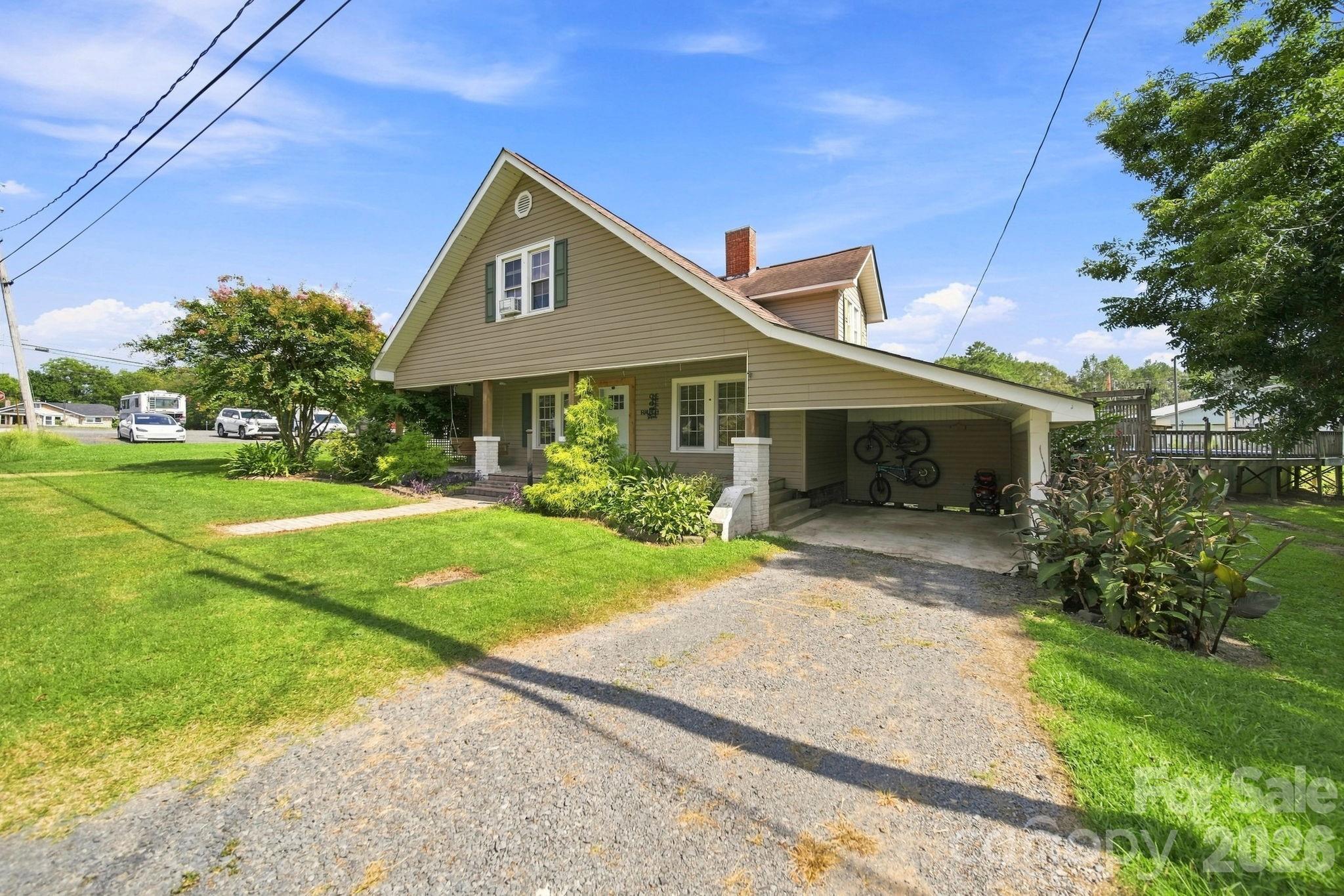 main property photo 2