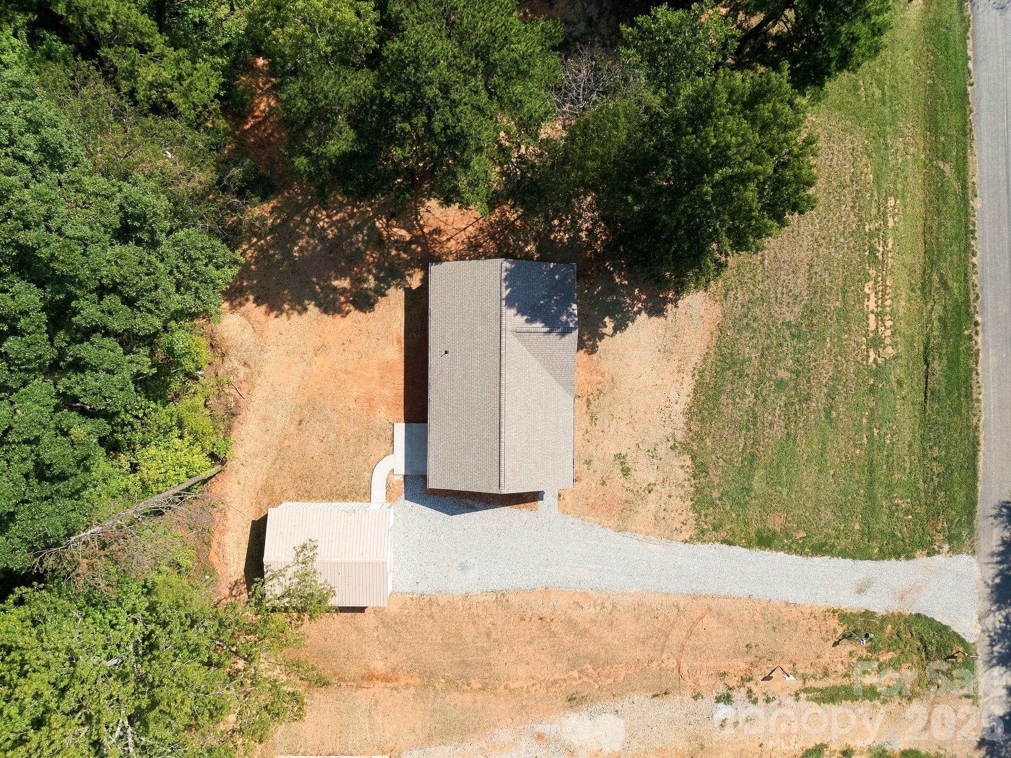 main property photo 25