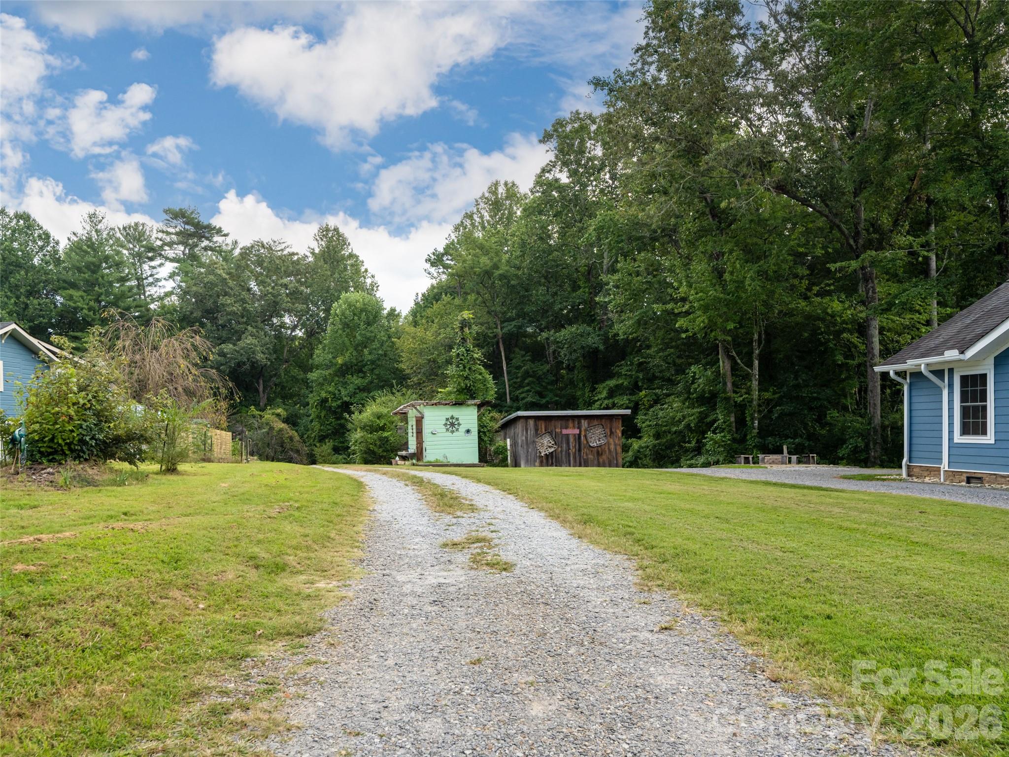 main property photo 45
