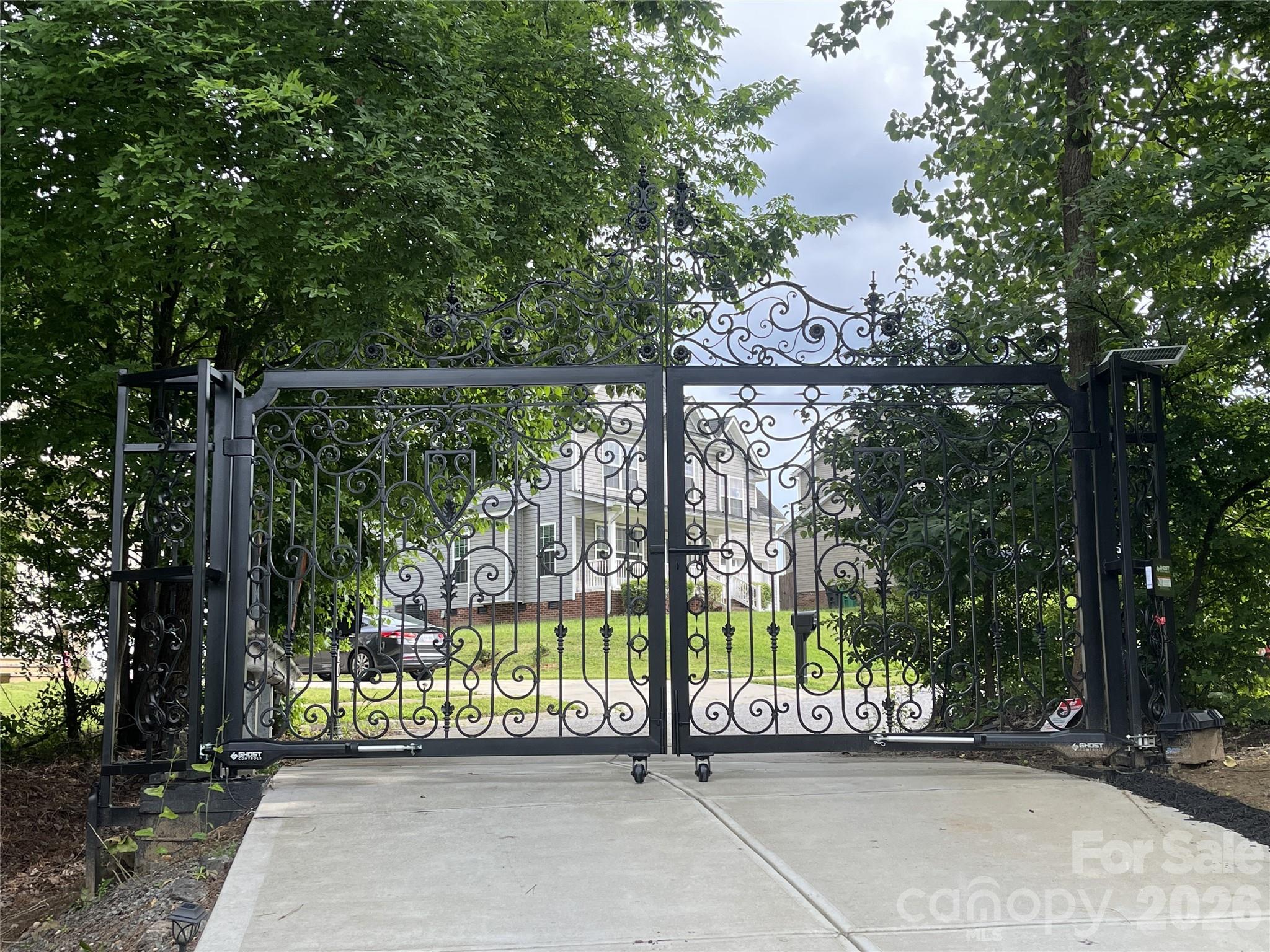main property photo 43