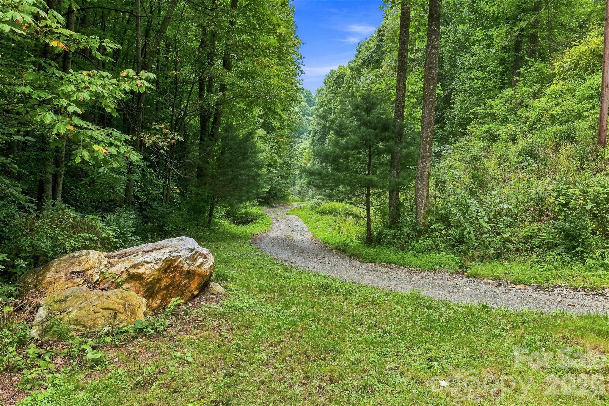 main property photo 44