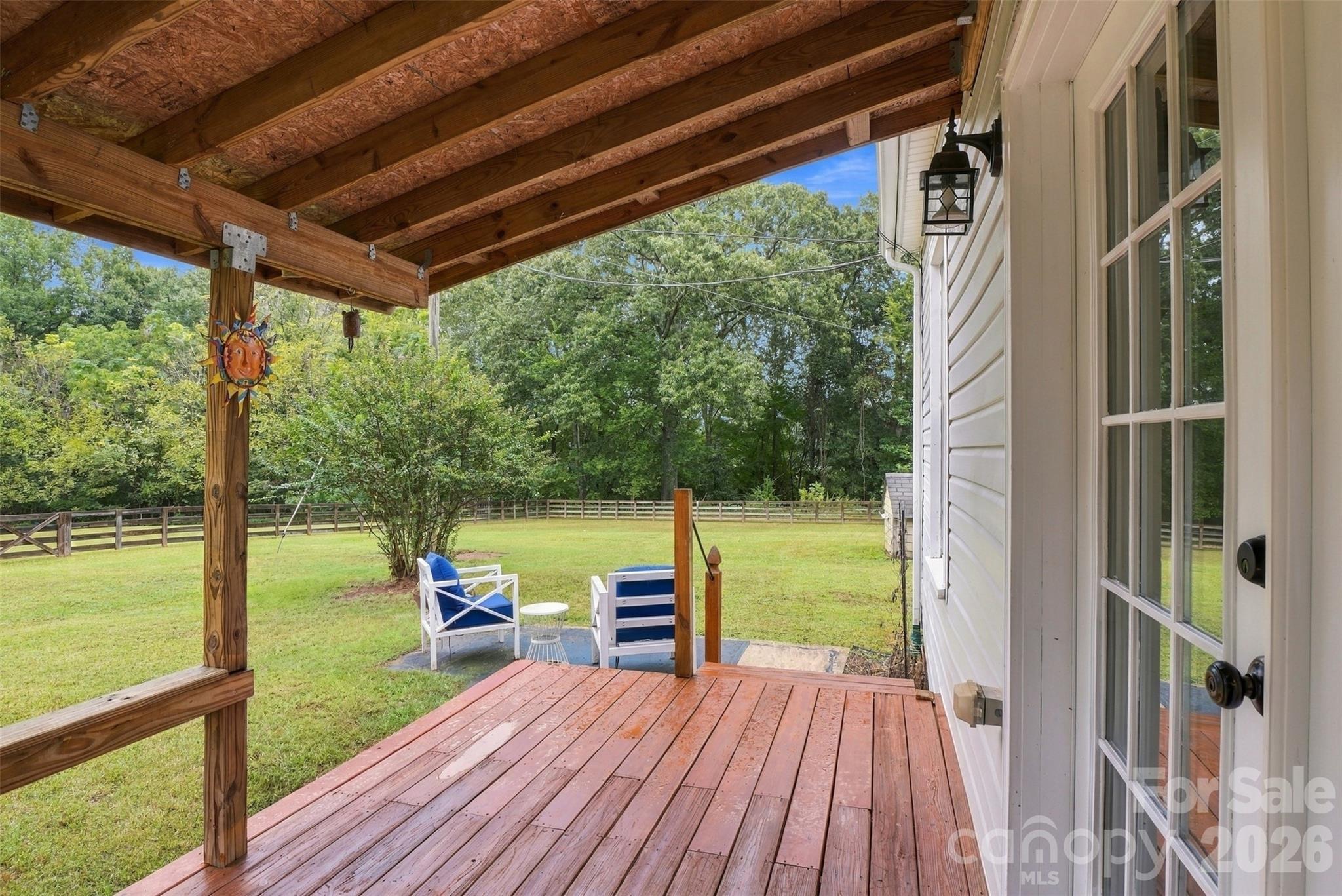 main property photo 31