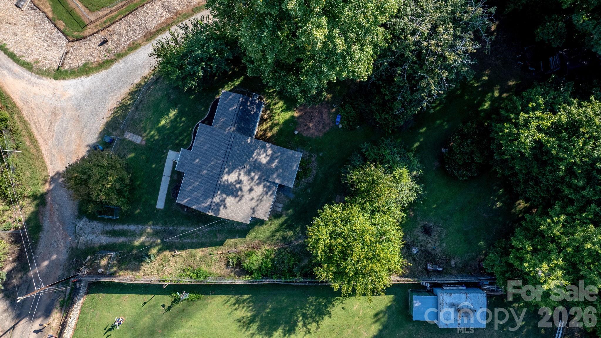 main property photo 38