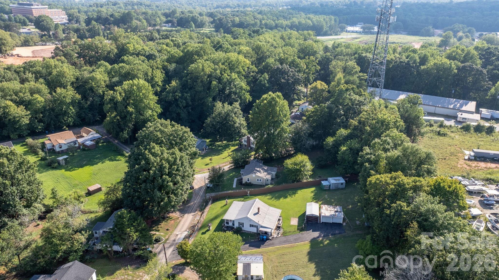 main property photo 44