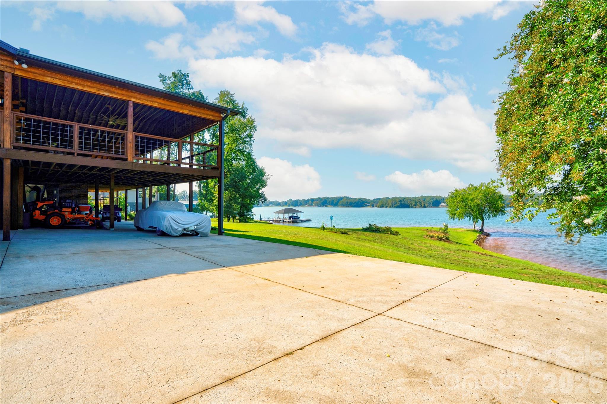main property photo 35