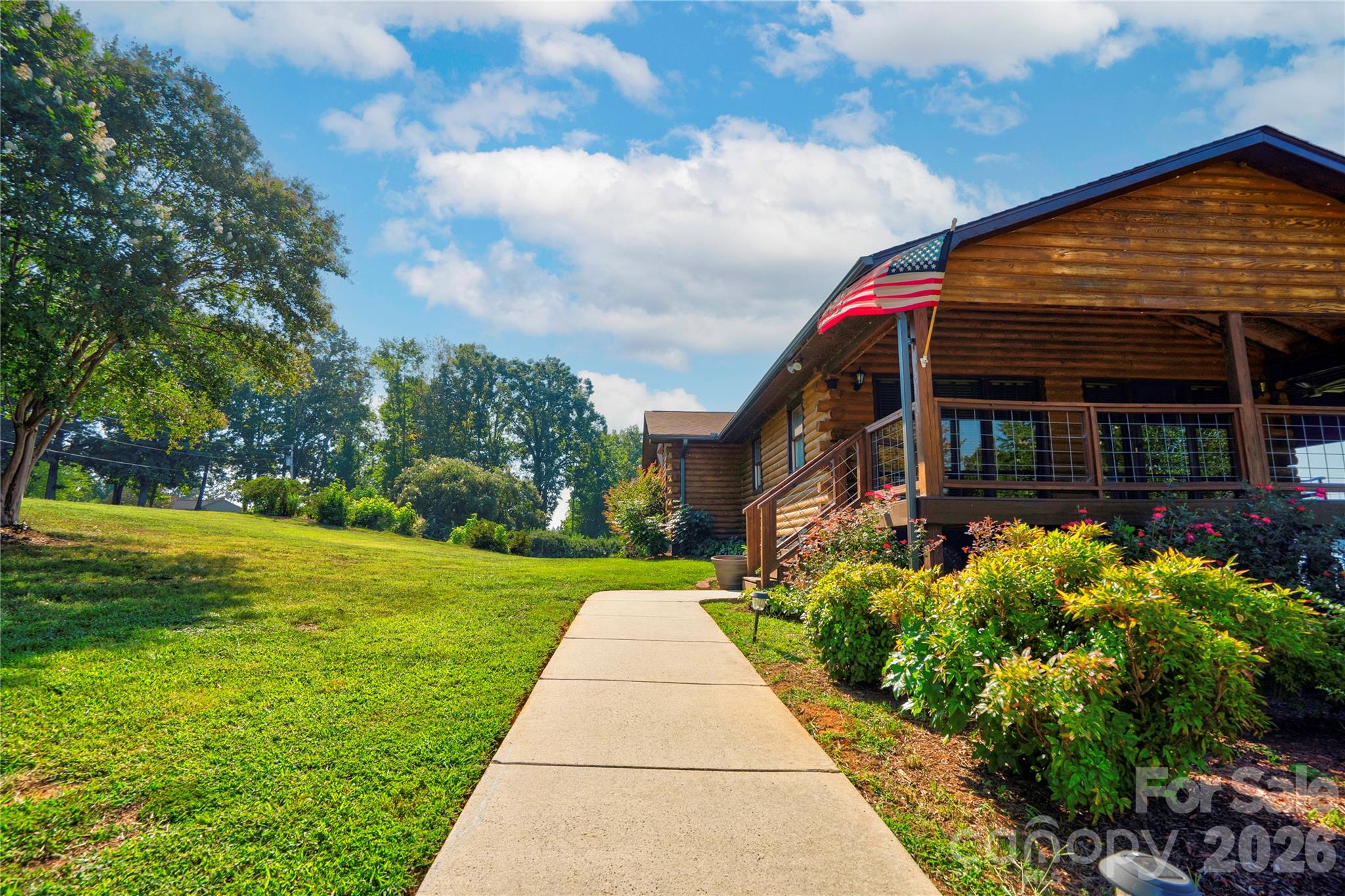 main property photo 4