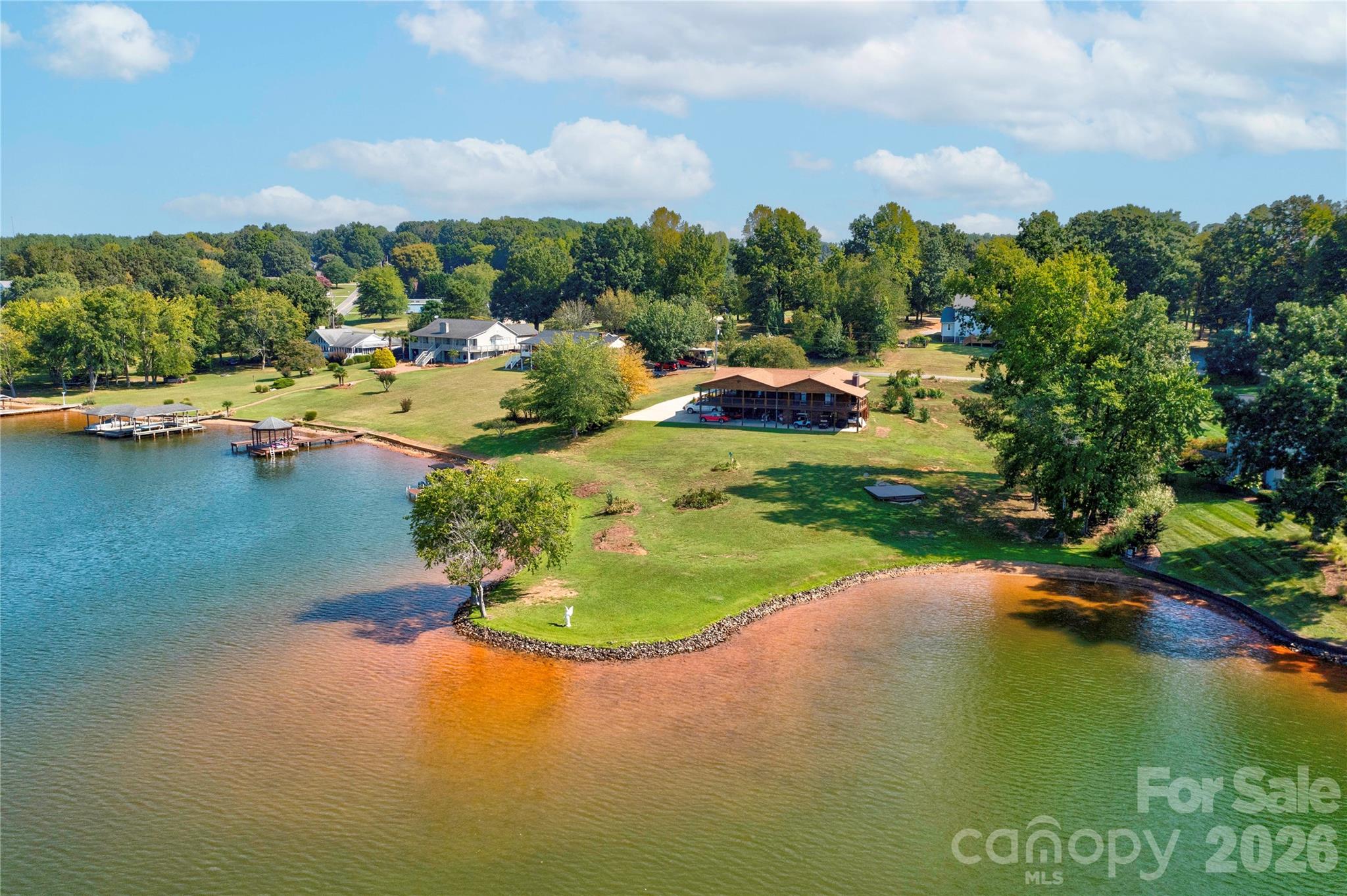 main property photo 44